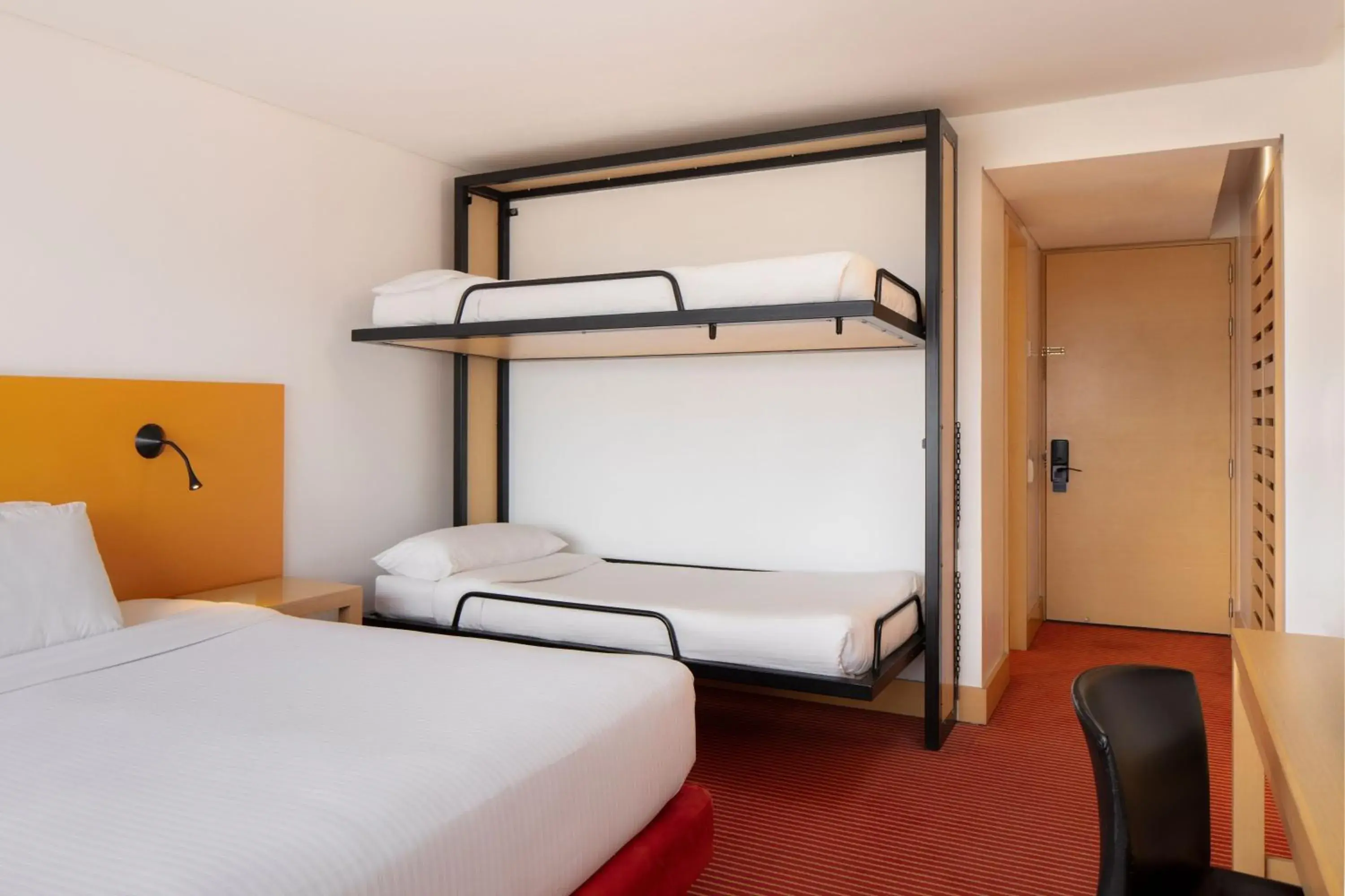 Photo of the whole room, Bunk Bed in Fairfield by Marriott Bogota Embajada
