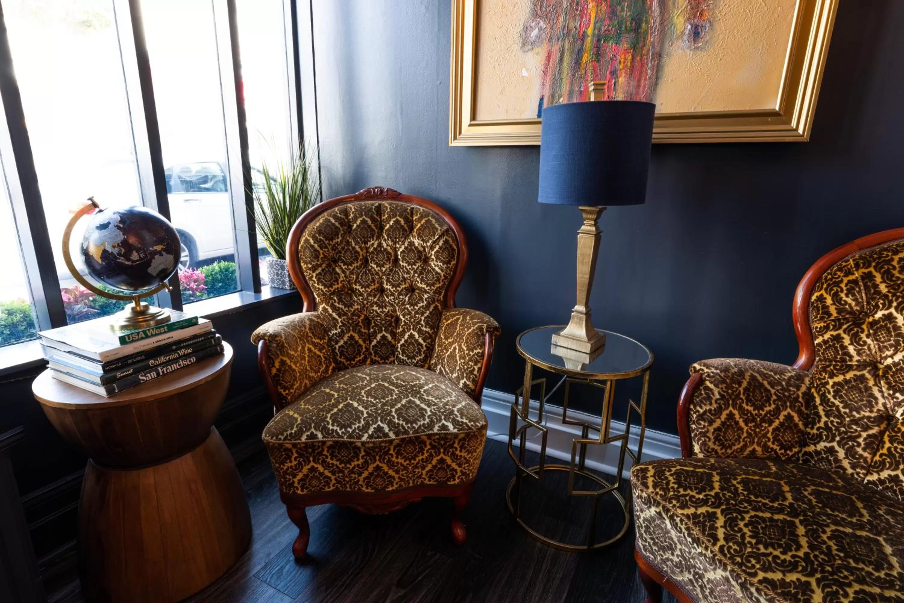 Lobby or reception in The Metro Hotel