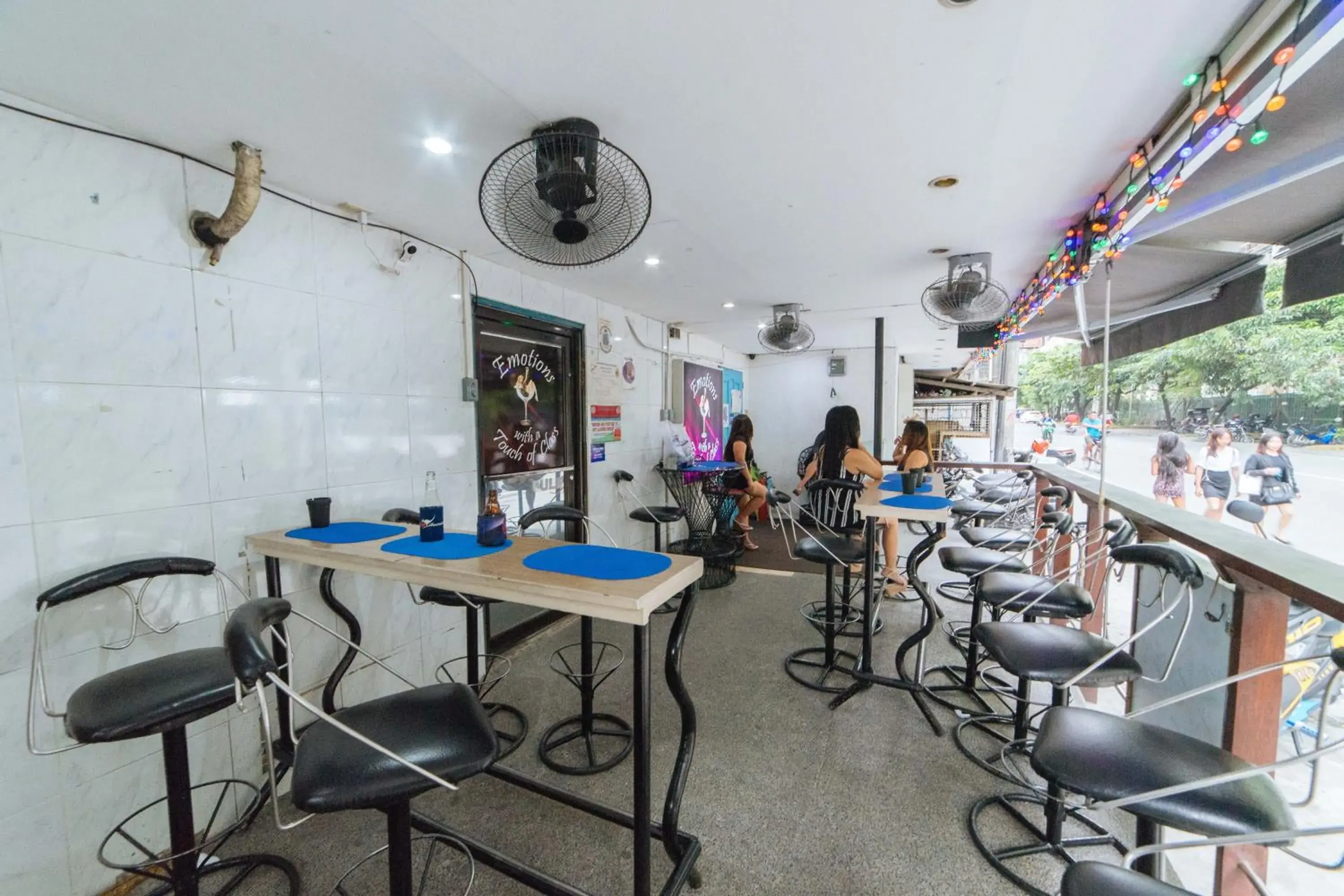 Restaurant/places to eat in RedDoorz @ Clarkview 21st Street Angeles City Restaurant/places to eat in RedDoorz @ Clarkview 21st Street Angeles City