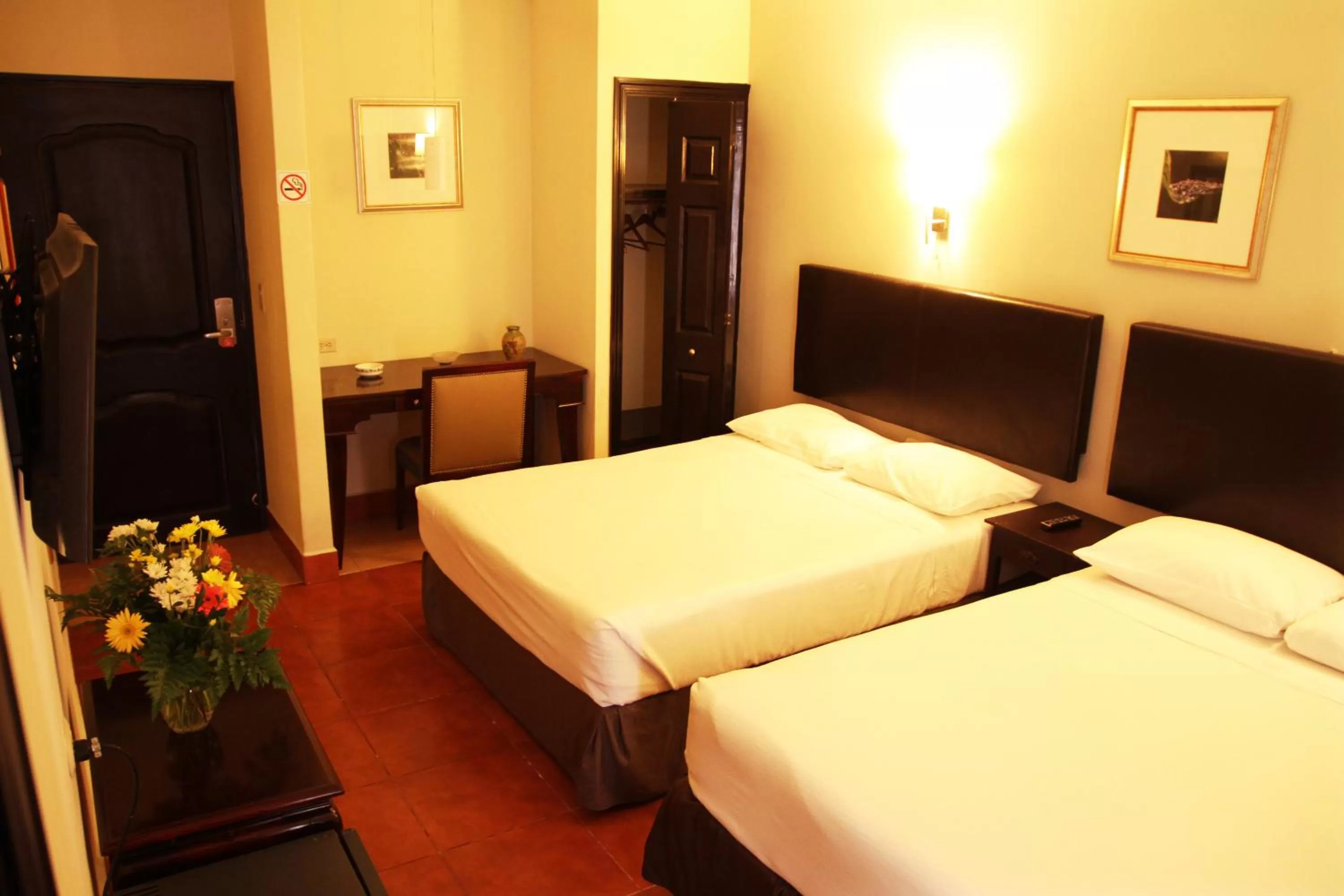 Photo of the whole room, Bed in Hotel Los Altos Esteli