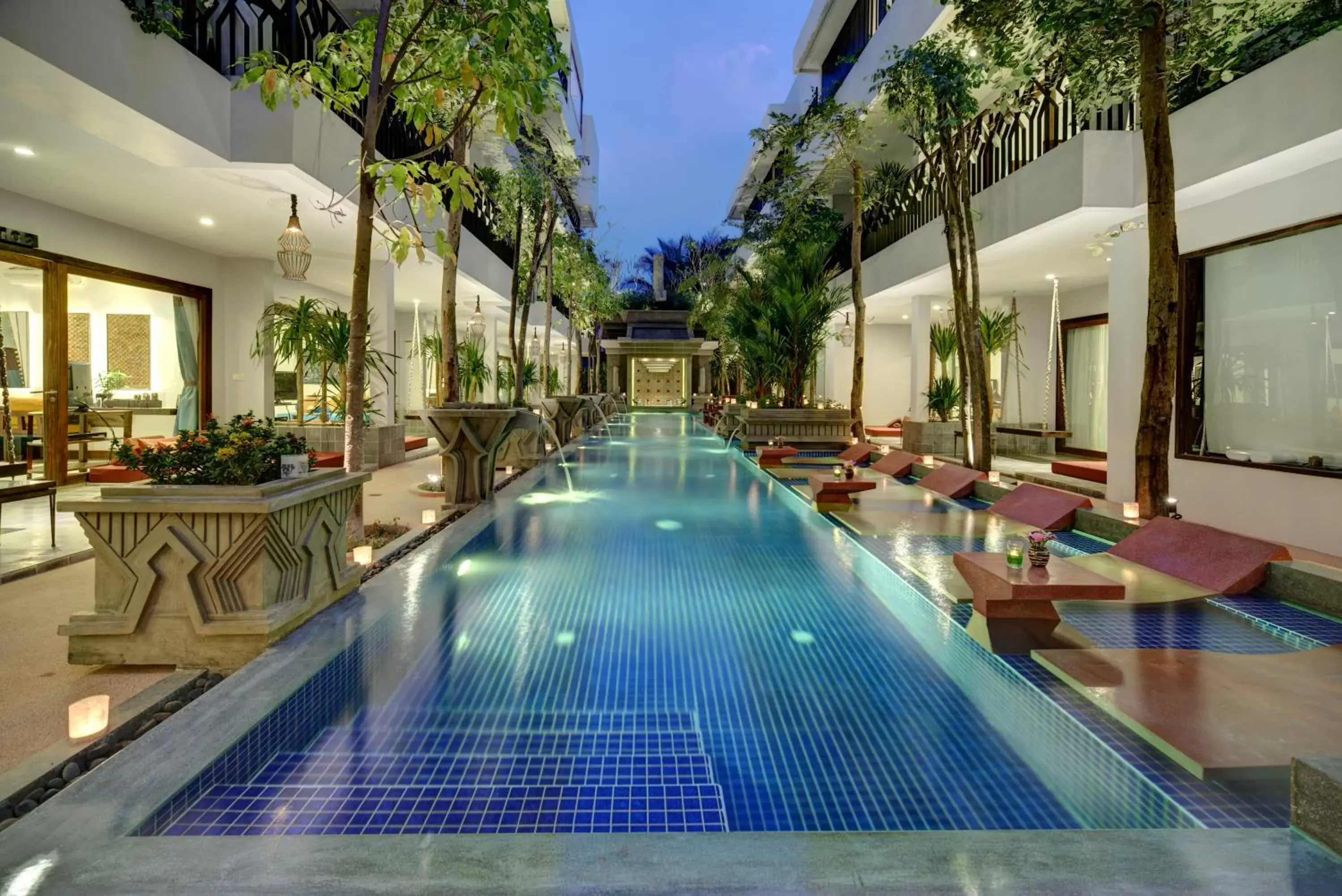 Swimming pool in Golden Temple Retreat Swimming pool in Golden Temple Retreat