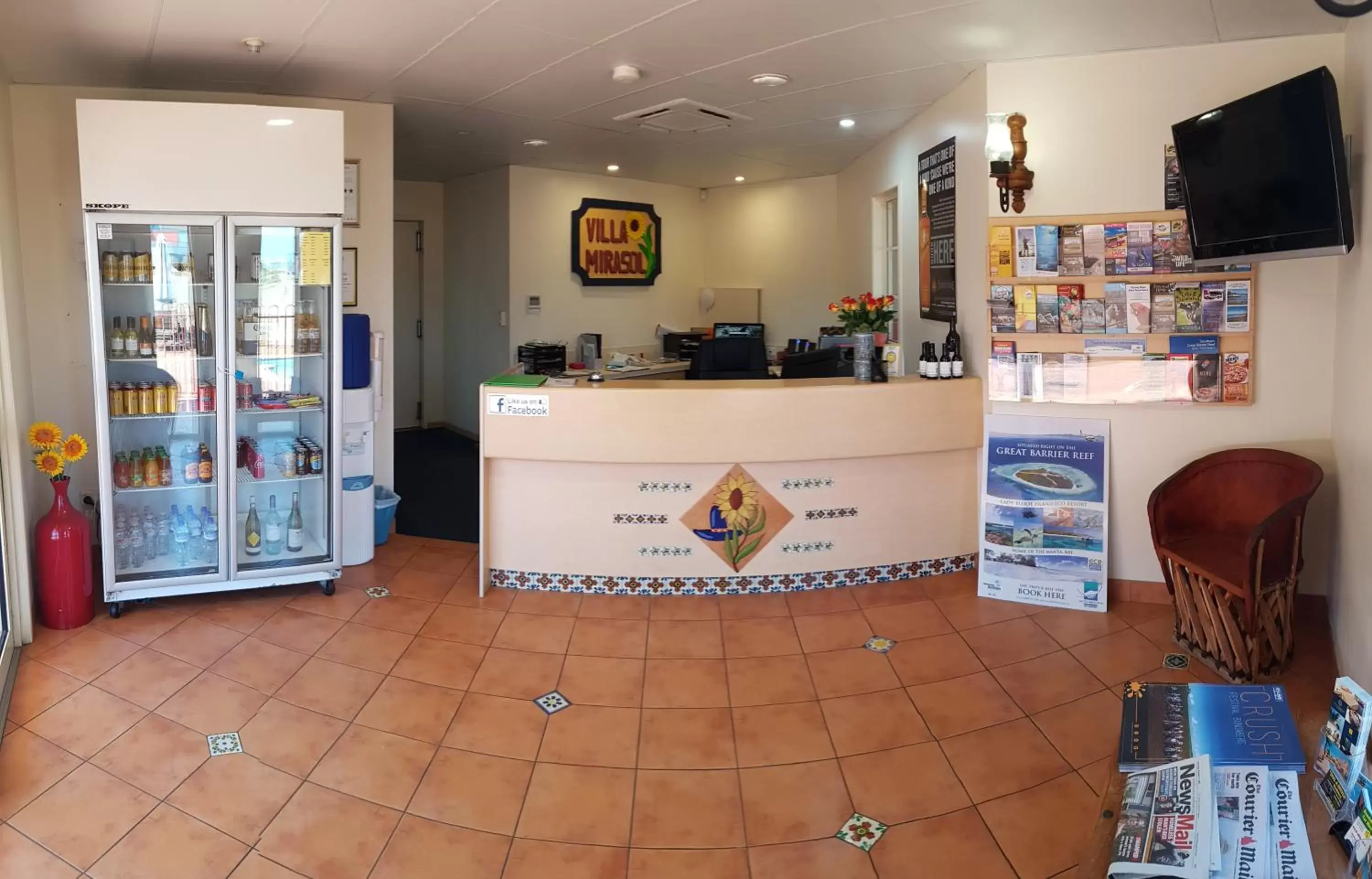 Lobby or reception in Villa Mirasol Motor Inn