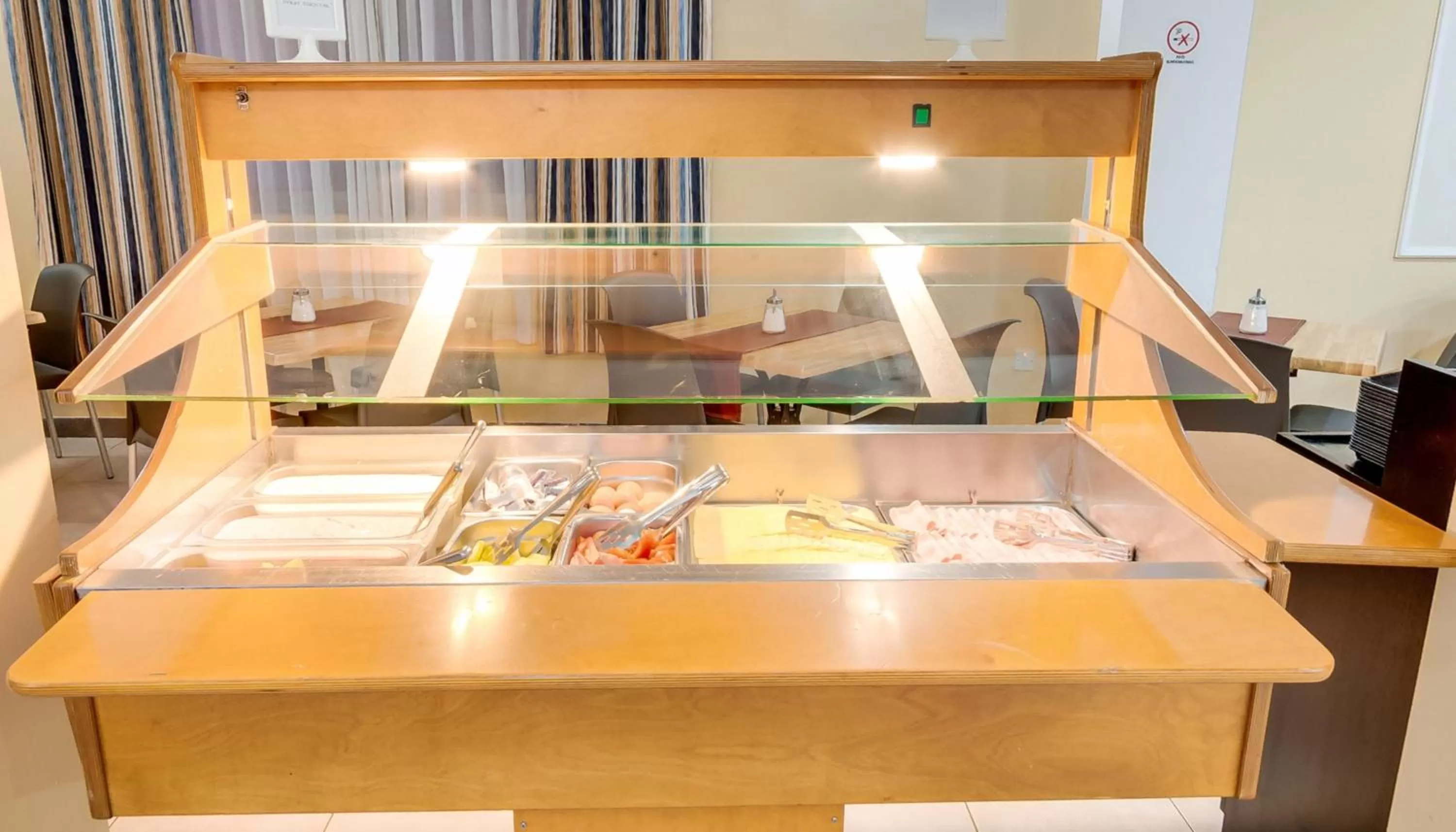 Buffet breakfast in St. Julian's Bay Hotel