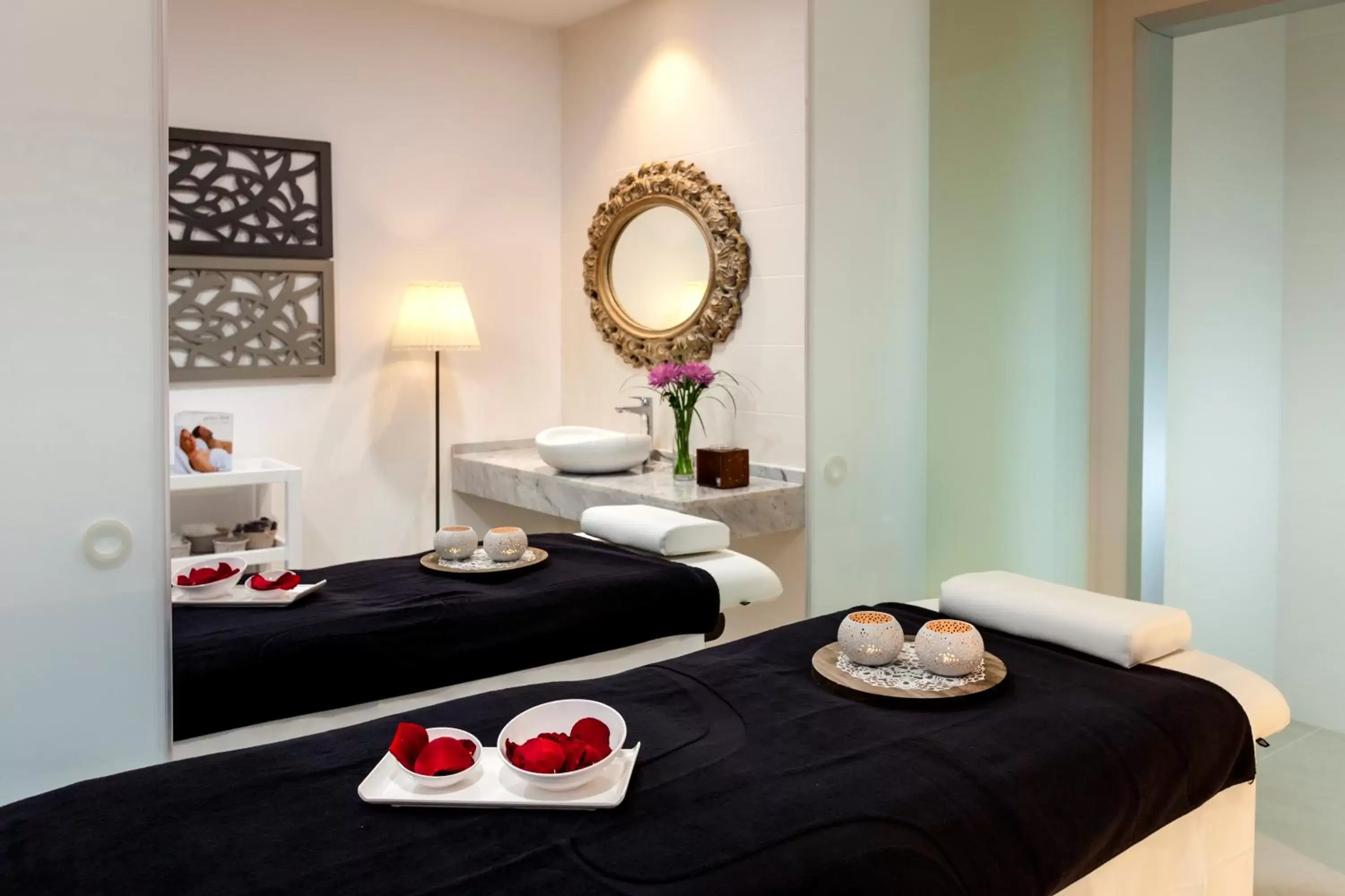 Massage, Bed in Barceló Corralejo Sands