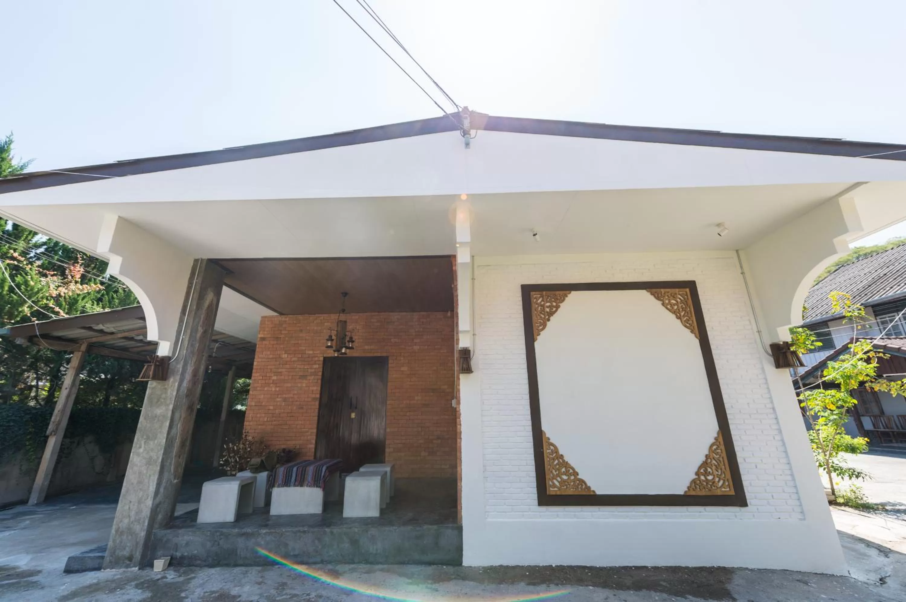 Facade/entrance in Huan Amphan