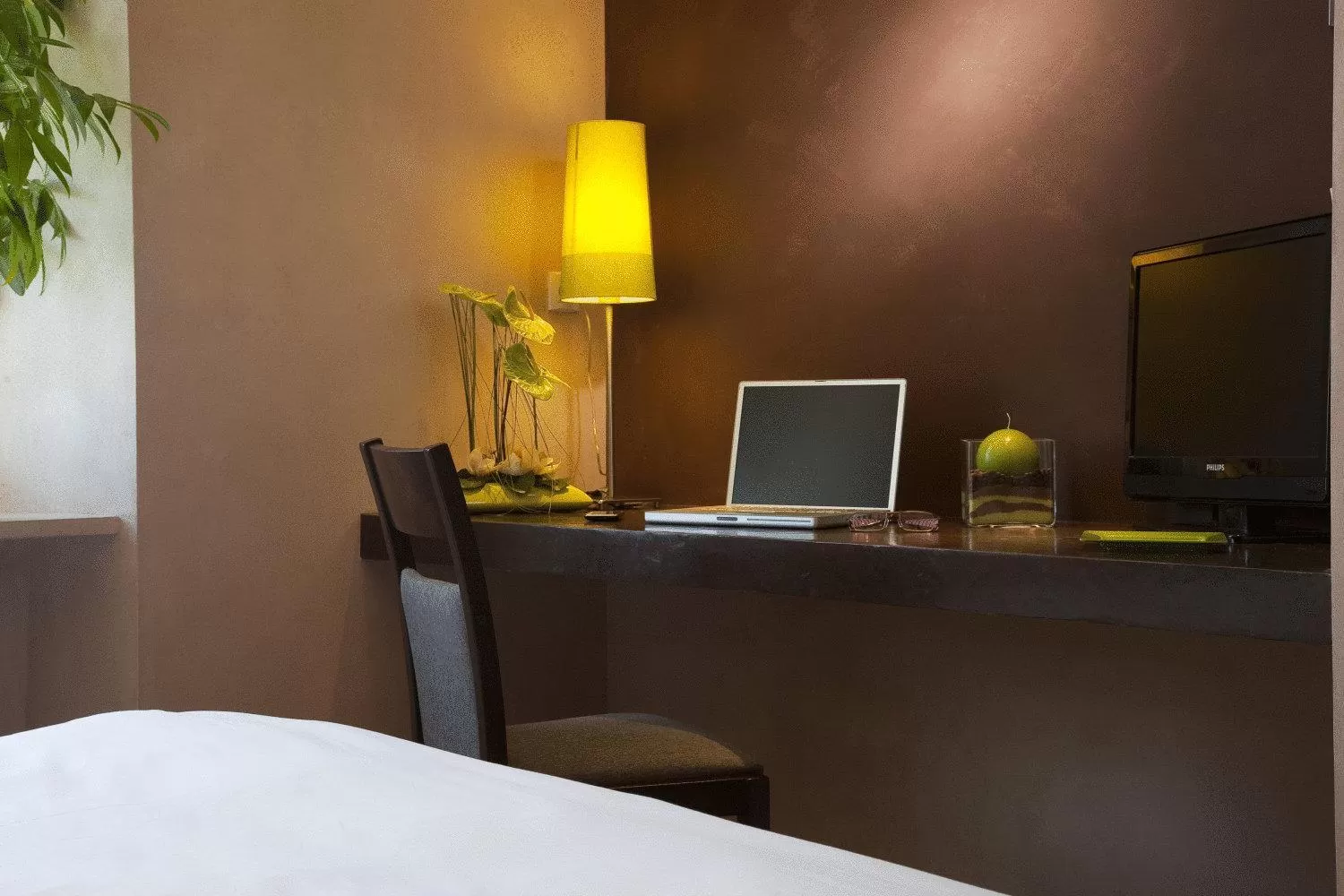 Photo of the whole room, Bed in Logis Hôtel-Restaurant Le Commerce