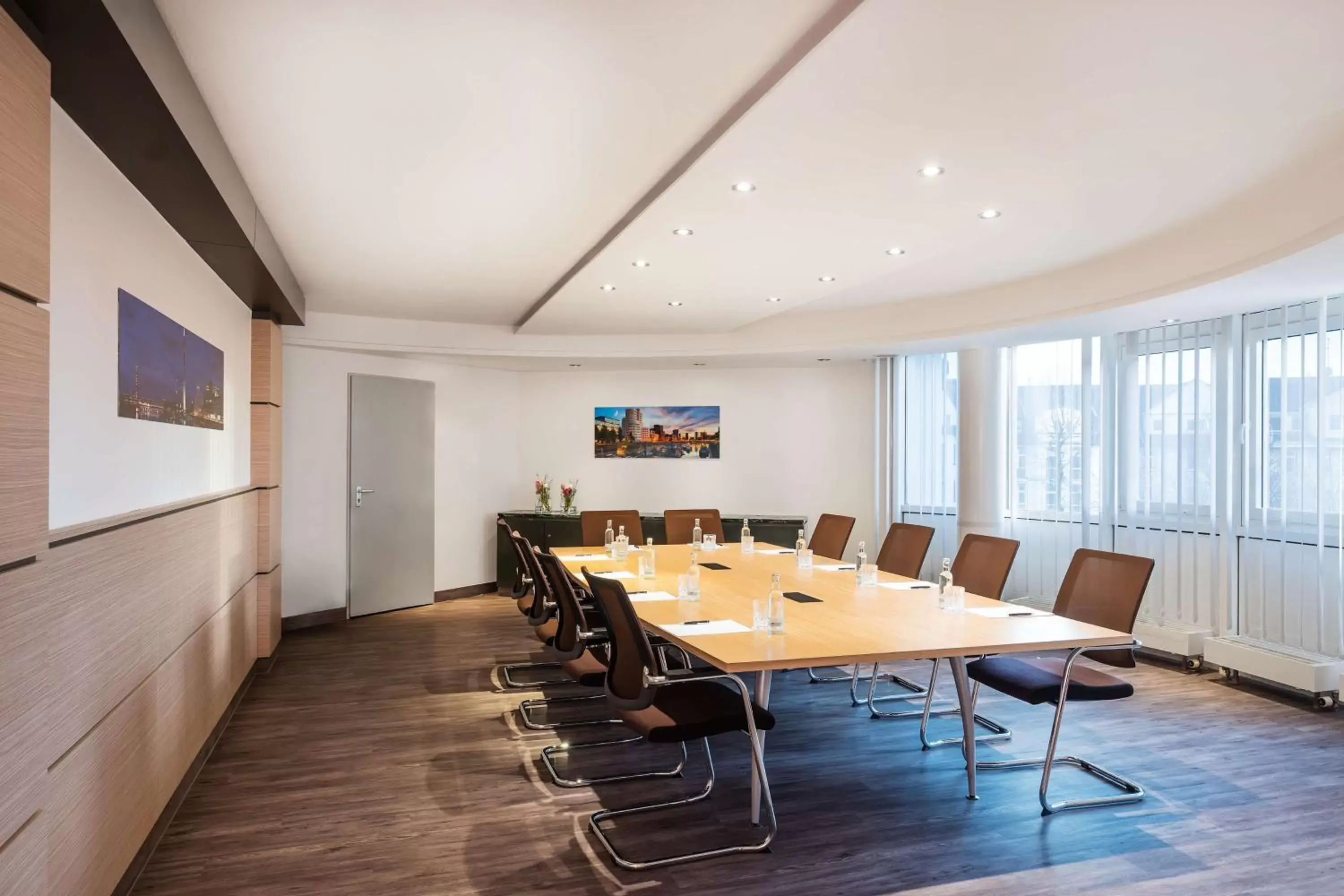 Meeting/conference room in Lindner Hotel Dusseldorf Airport