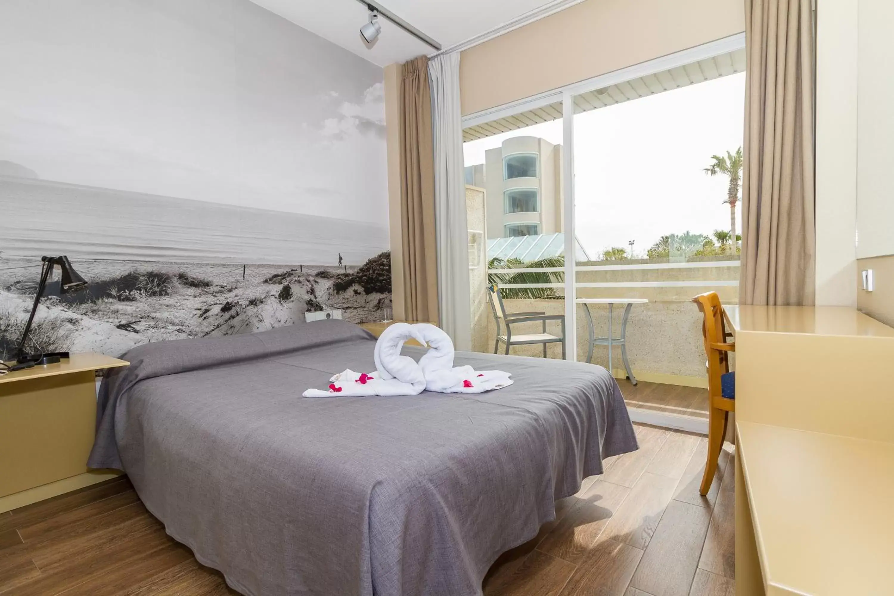 Bed in Eix Platja Daurada Hotel & SPA