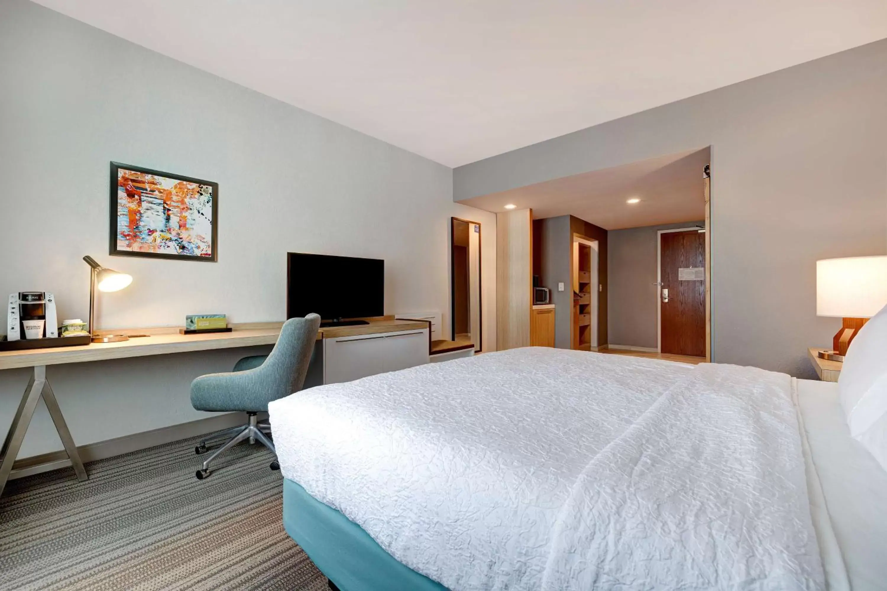 King Room with Accessible Tub - Mobility Access in Hilton Garden Inn Tampa Northwest/Oldsmar King Room with Accessible Tub - Mobility Access in Hilton Garden Inn Tampa Northwest/Oldsmar