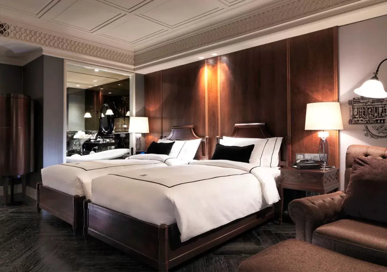 Bed in Hotel Muse Bangkok Langsuan - MGallery