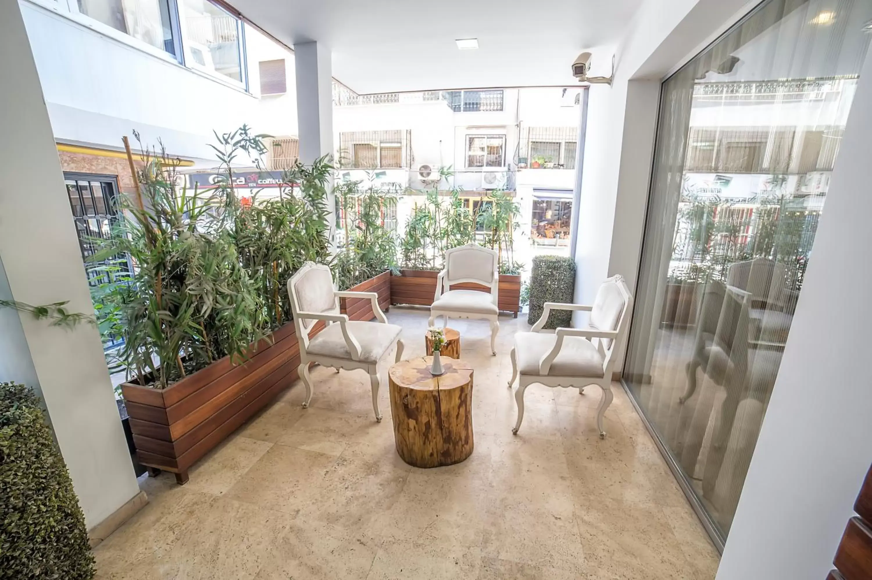 Balcony/Terrace in Hotel Beyond