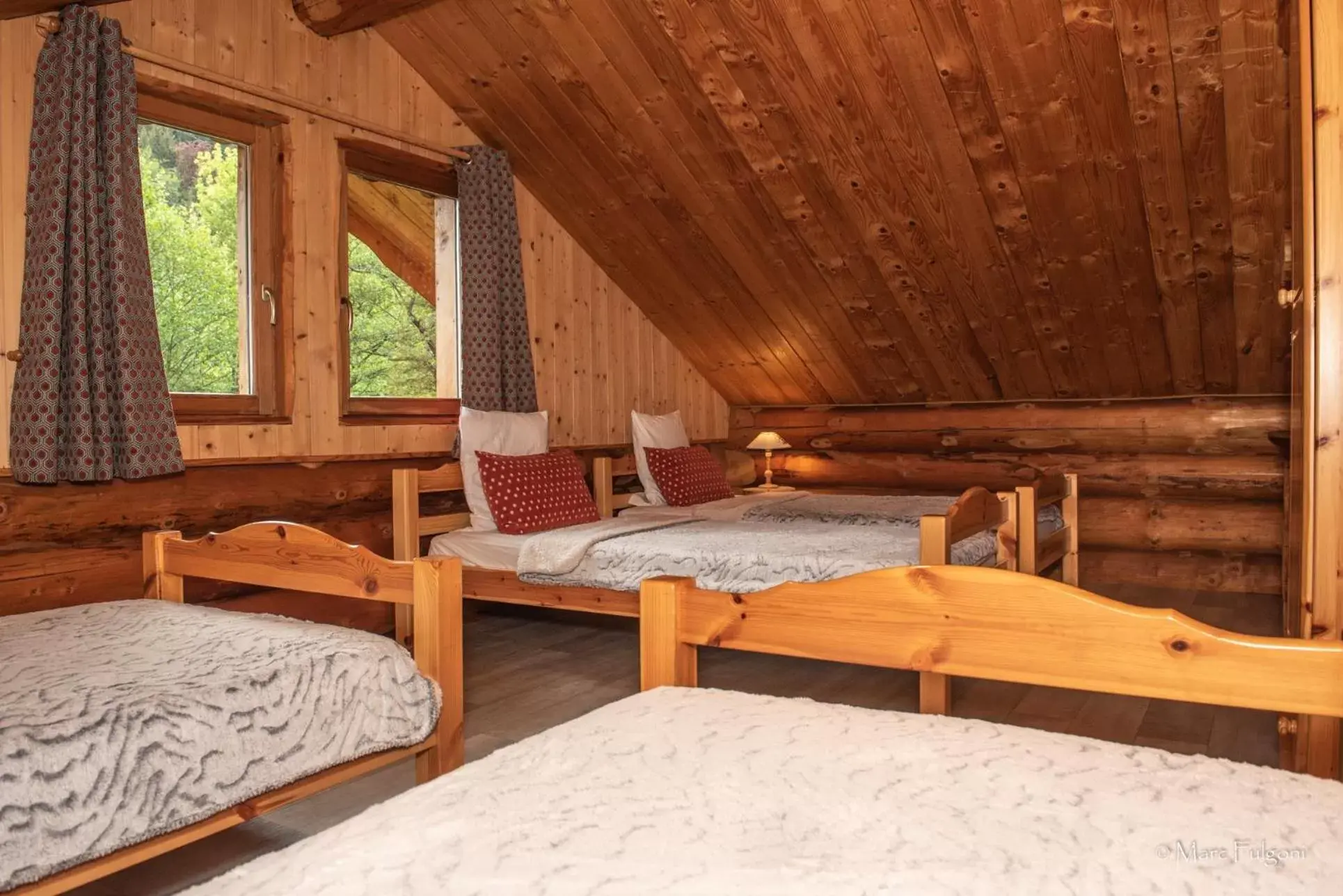 Bedroom, Bed in Le Couarôge Chalets et Appartements