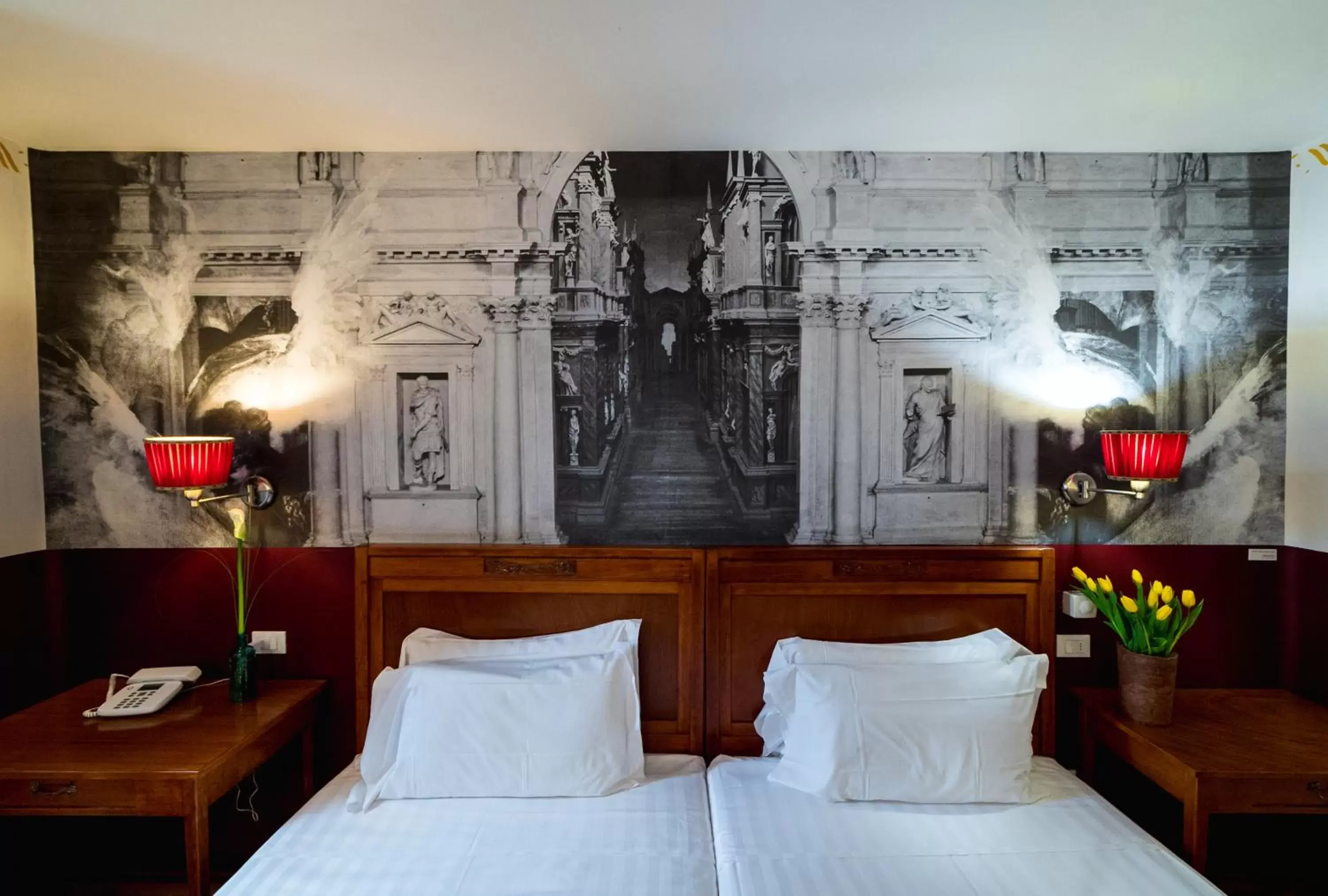 Bed in Antico Hotel Vicenza