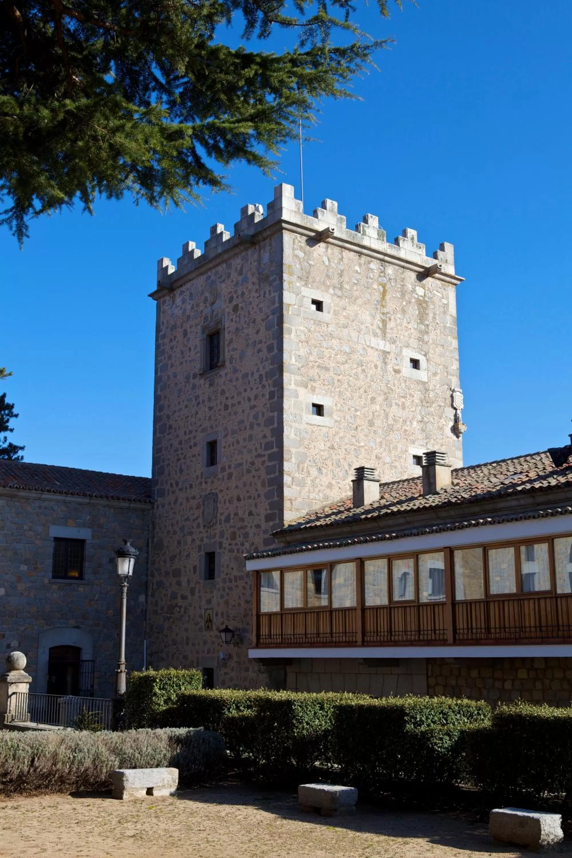 Facade/entrance in Parador de Ávila