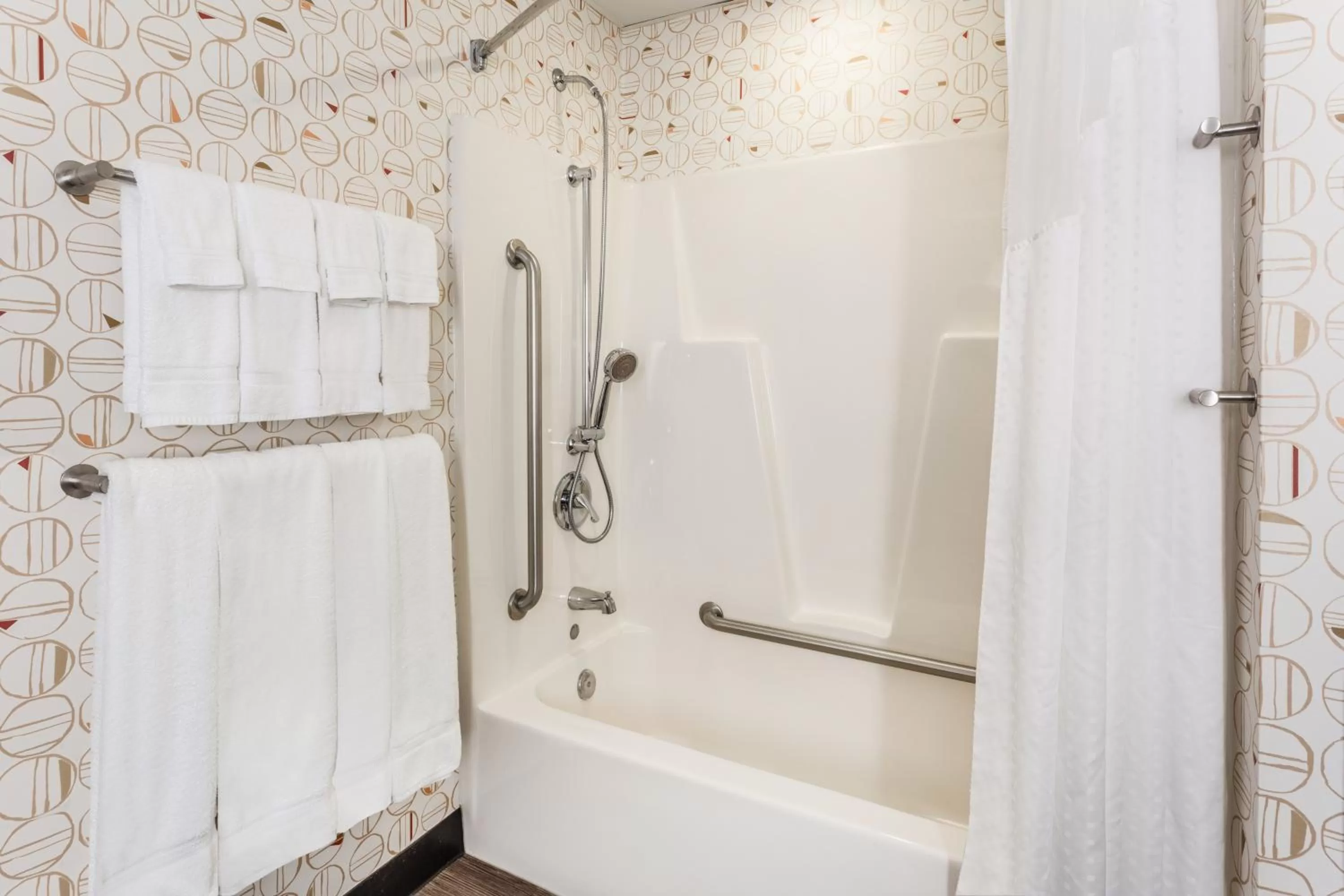 Shower in Holiday Inn Philadelphia South-Swedesboro by IHG