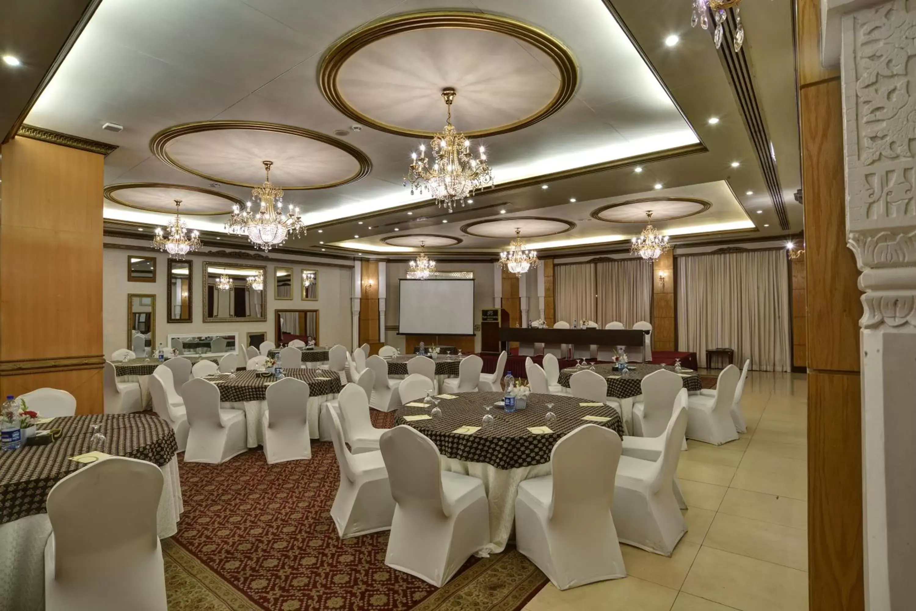 Banquet Facilities in Pearl Continental Hotel, Karachi