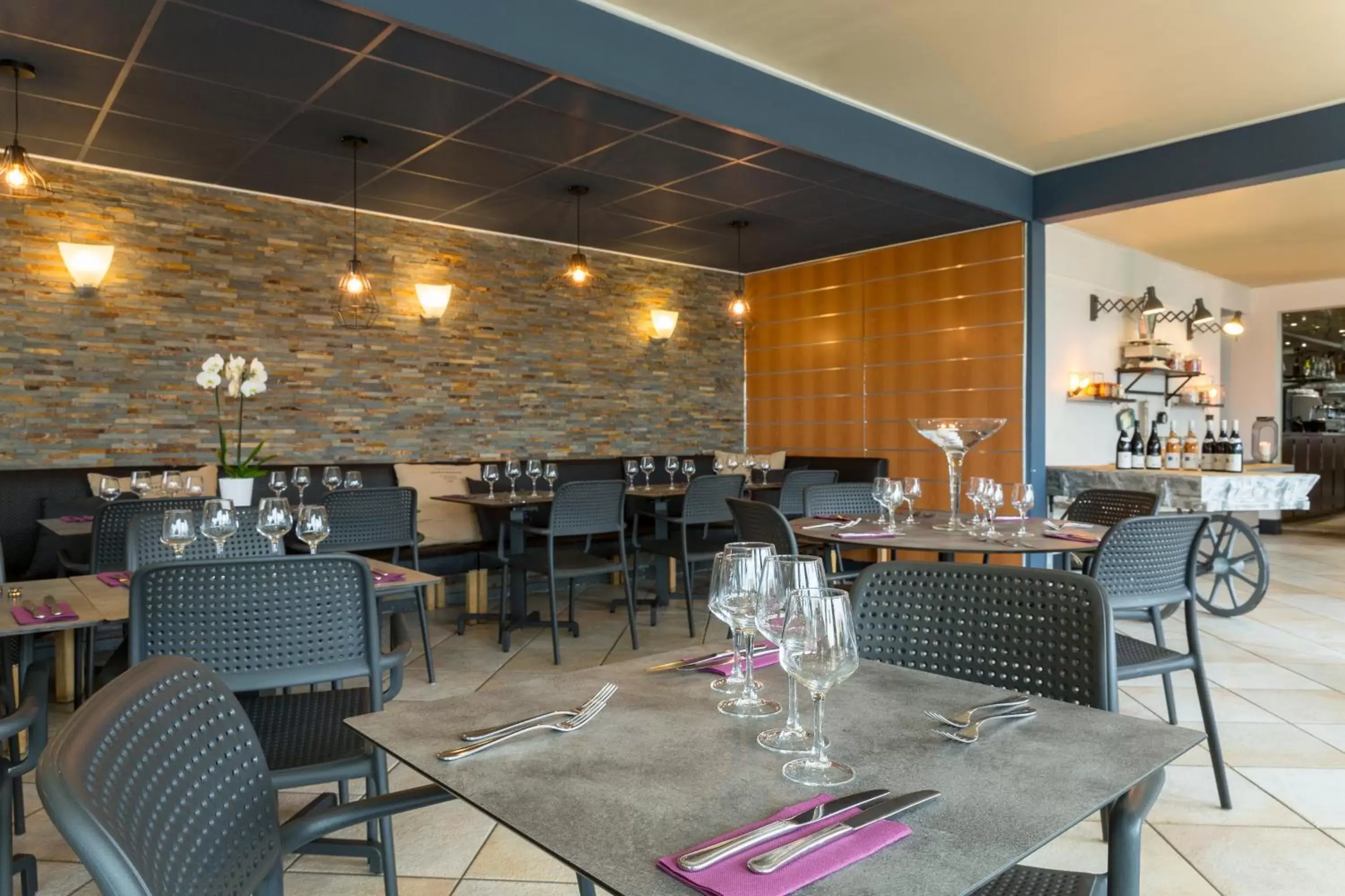 Restaurant/Places to Eat in The Originals City, Hôtel Armony, Dijon Sud (Inter-Hotel)