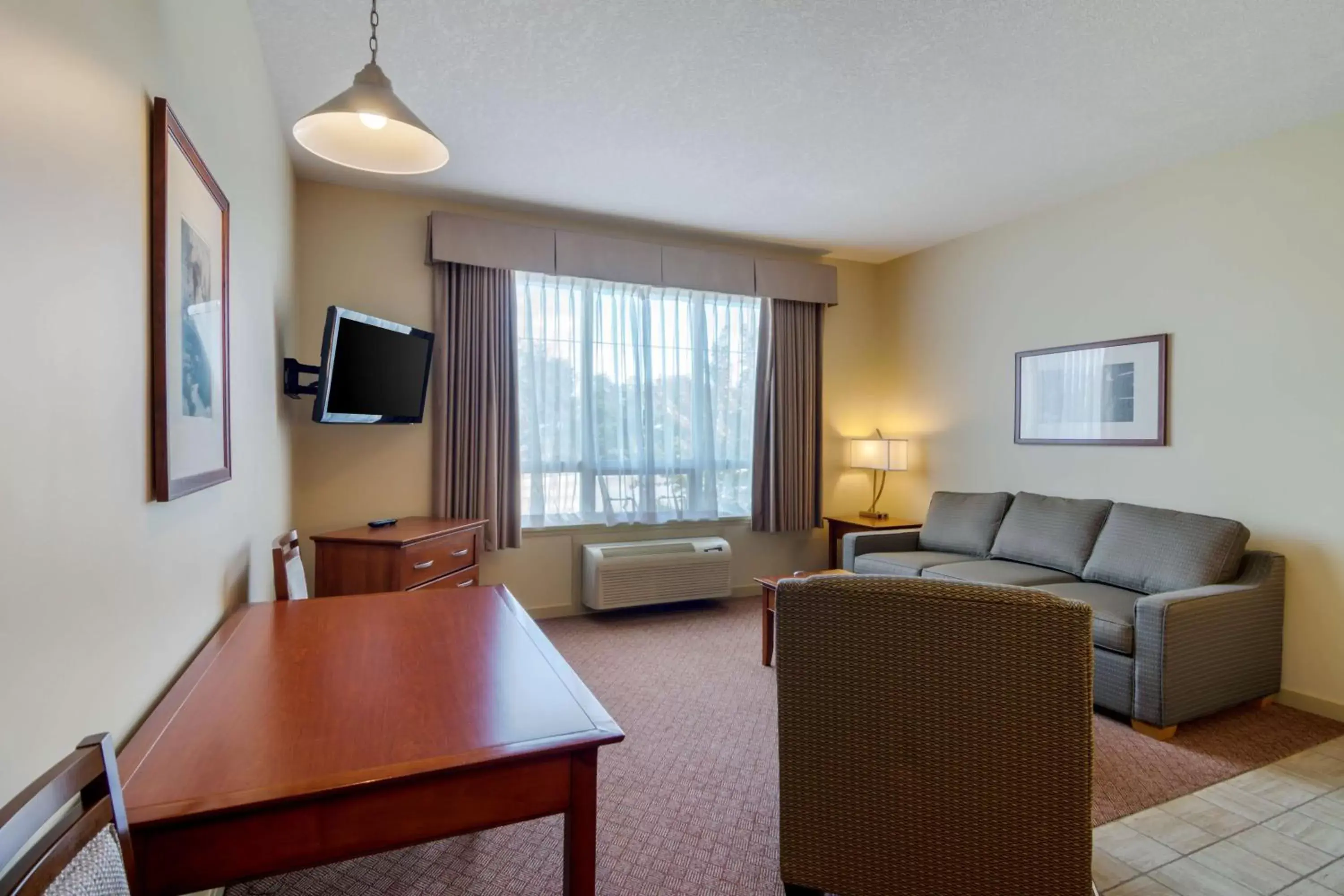 Bedroom in Best Western PLUS Chemainus Inn Bedroom in Best Western PLUS Chemainus Inn