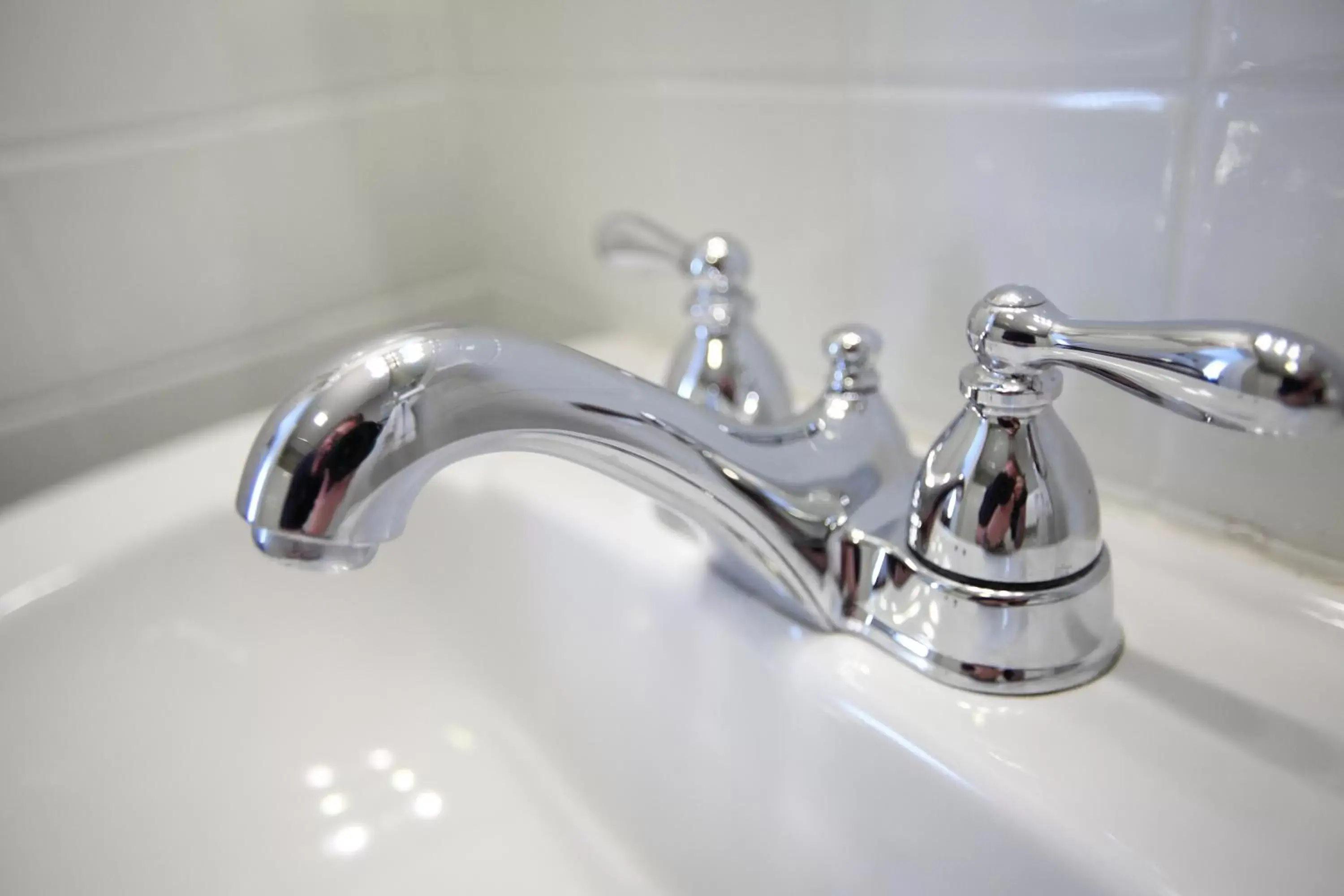 Decorative detail, Bathroom in The Island House Hotel