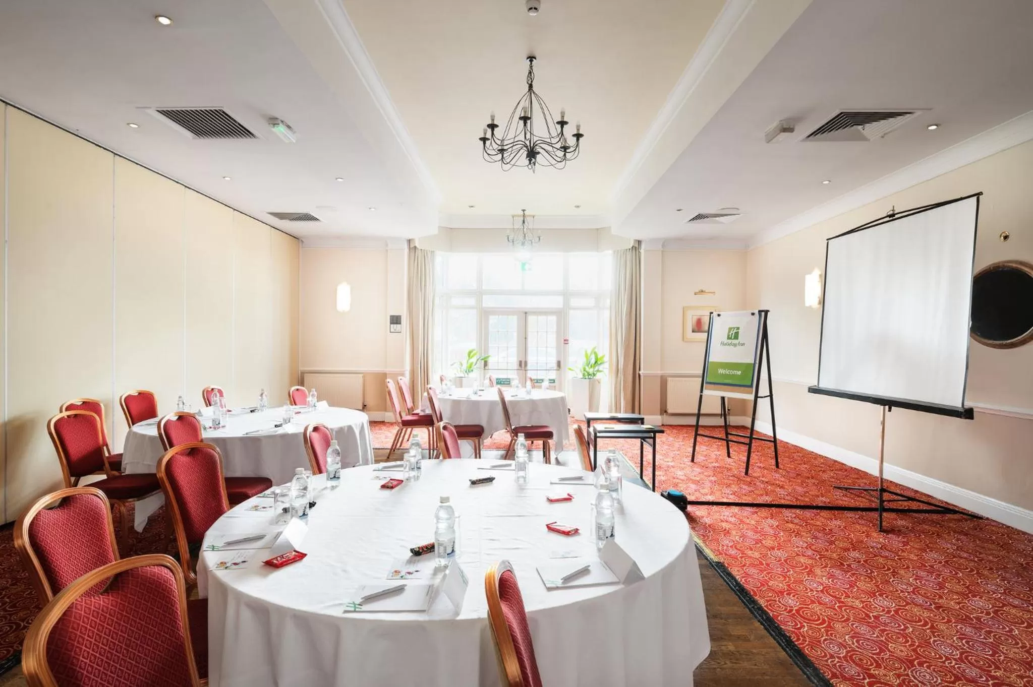 Meeting/conference room in Holiday Inn Reading West by IHG