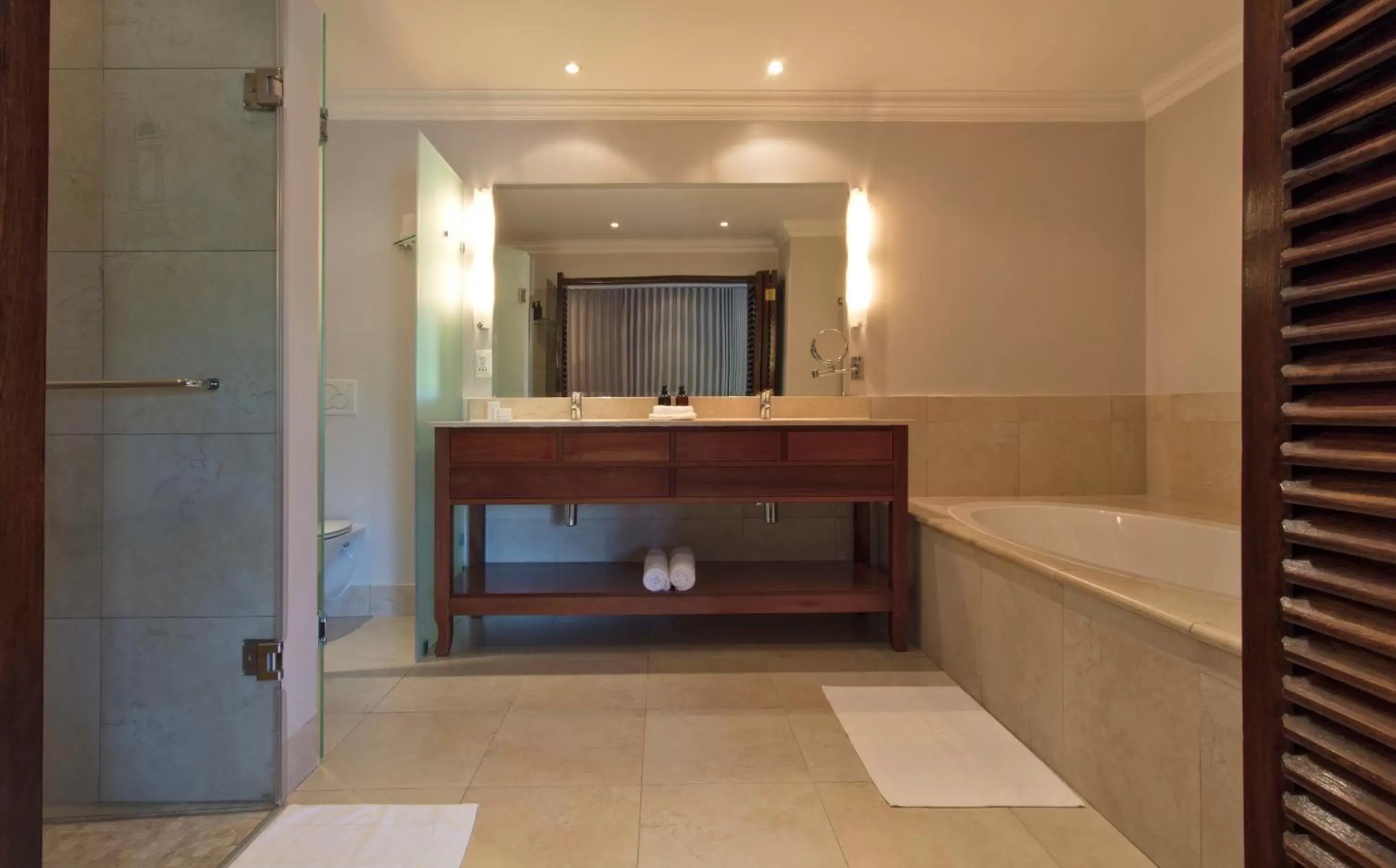 Bathroom in Asara Wine Estate & Hotel