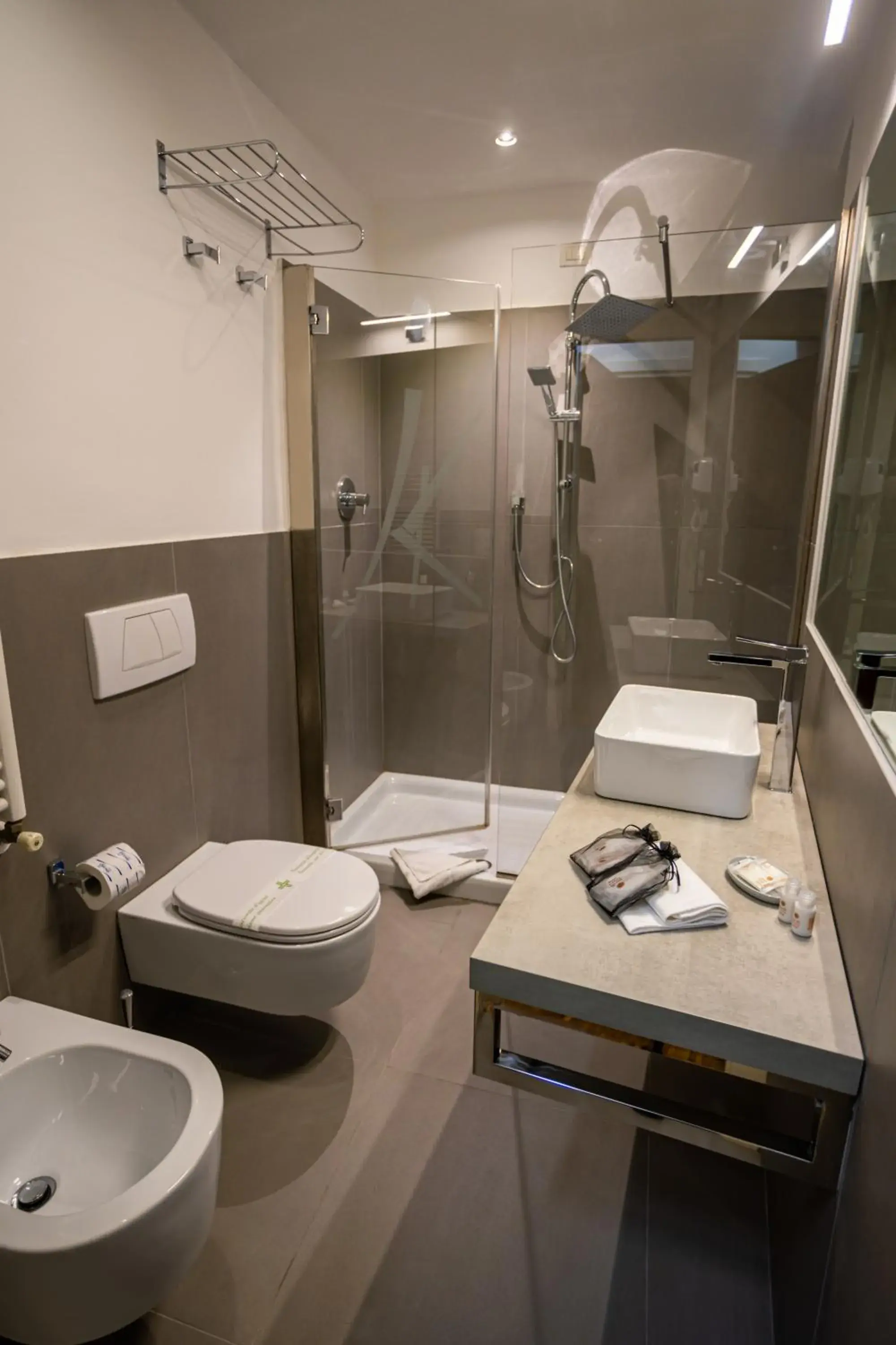 Shower, Bathroom in Black Hotel