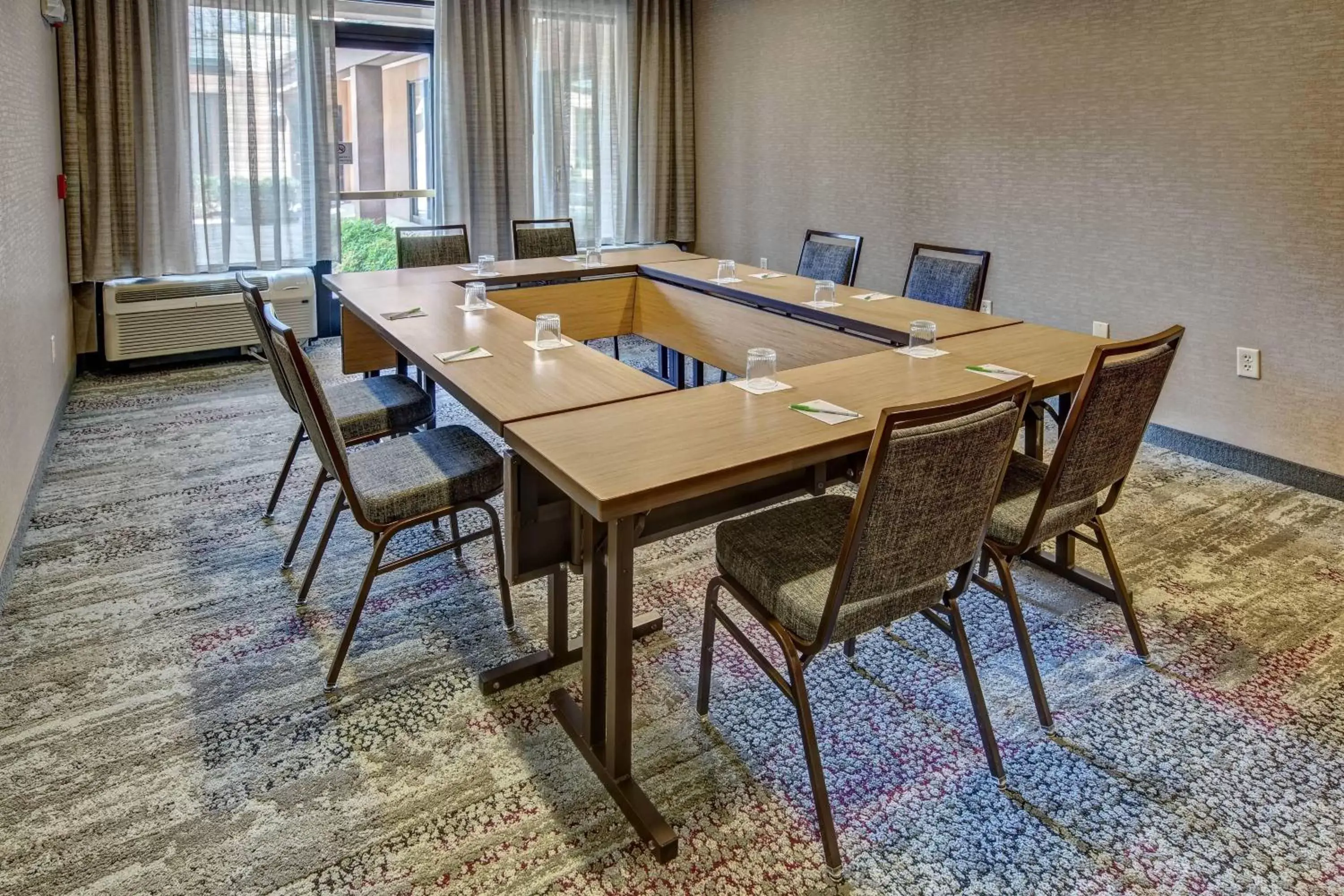 Meeting/conference room in Courtyard by Marriott Springfield