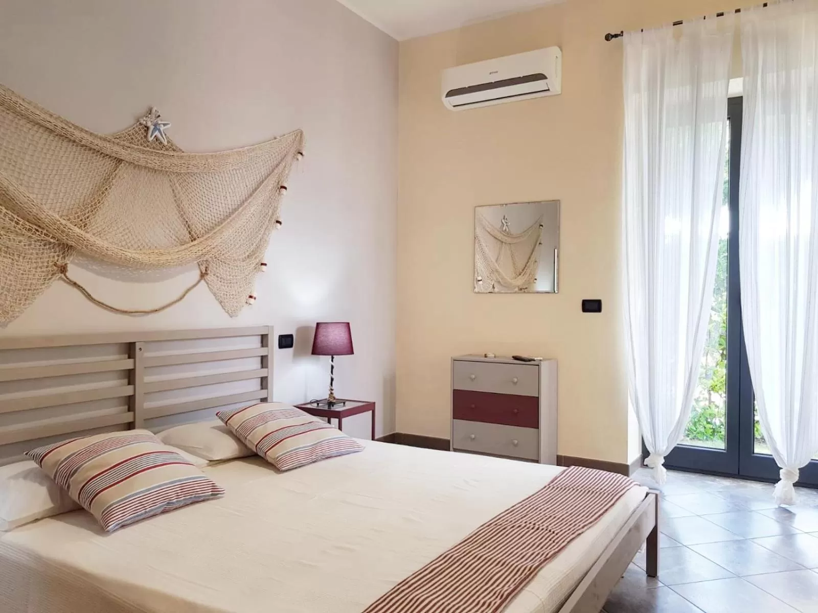 Bed in Villa del Mar - Sperlonga Vertice Rooms