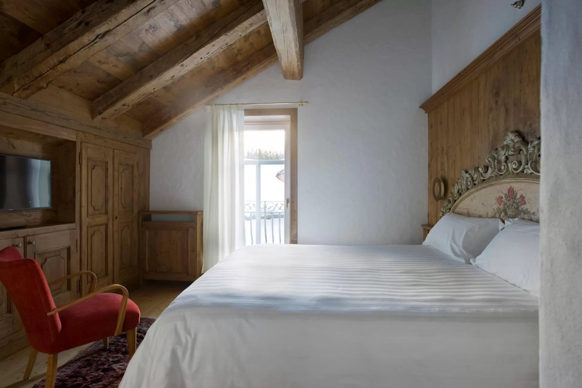 Bedroom, Bed in Hotel Cortina