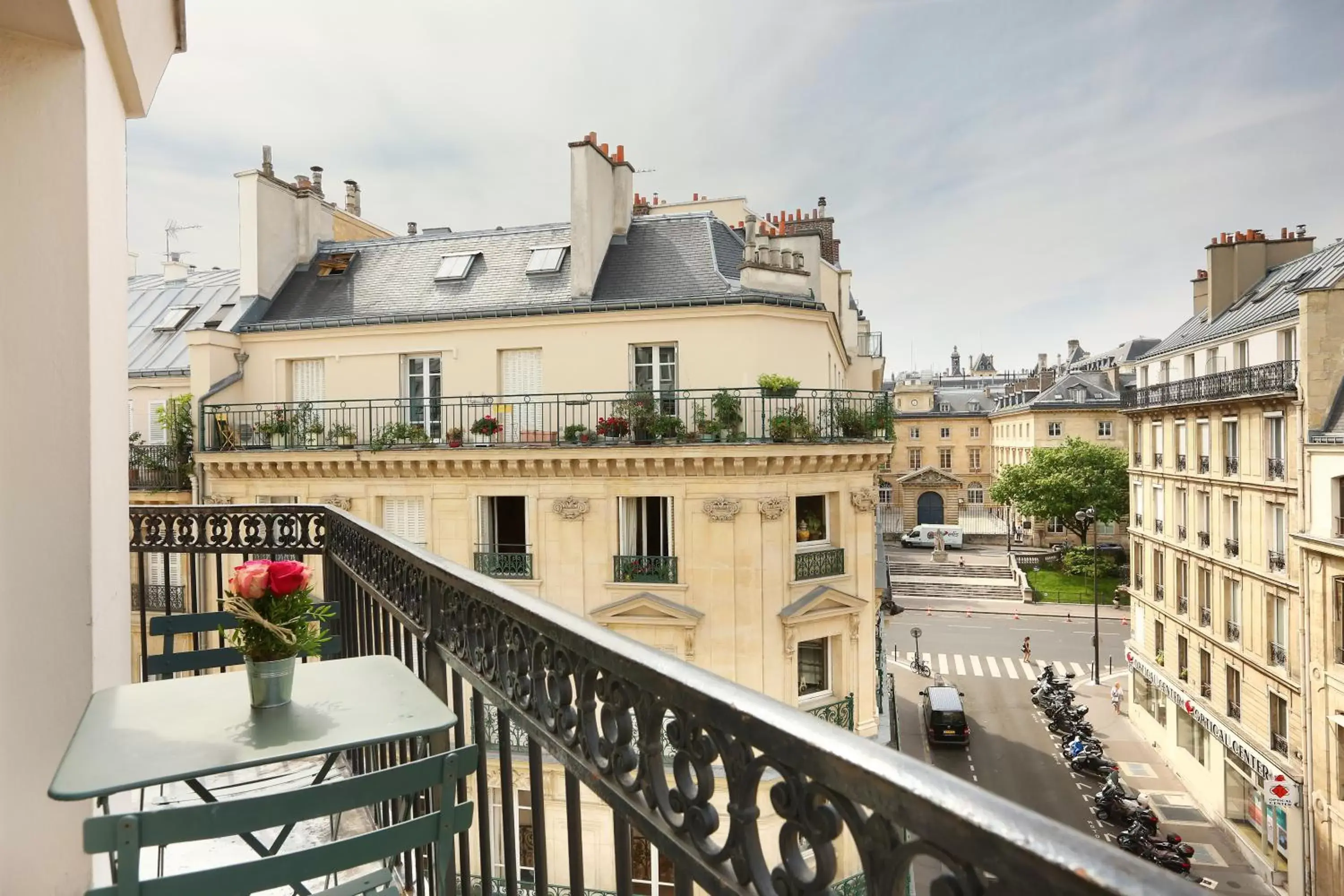 Balcony/Terrace in Hotel du College de France