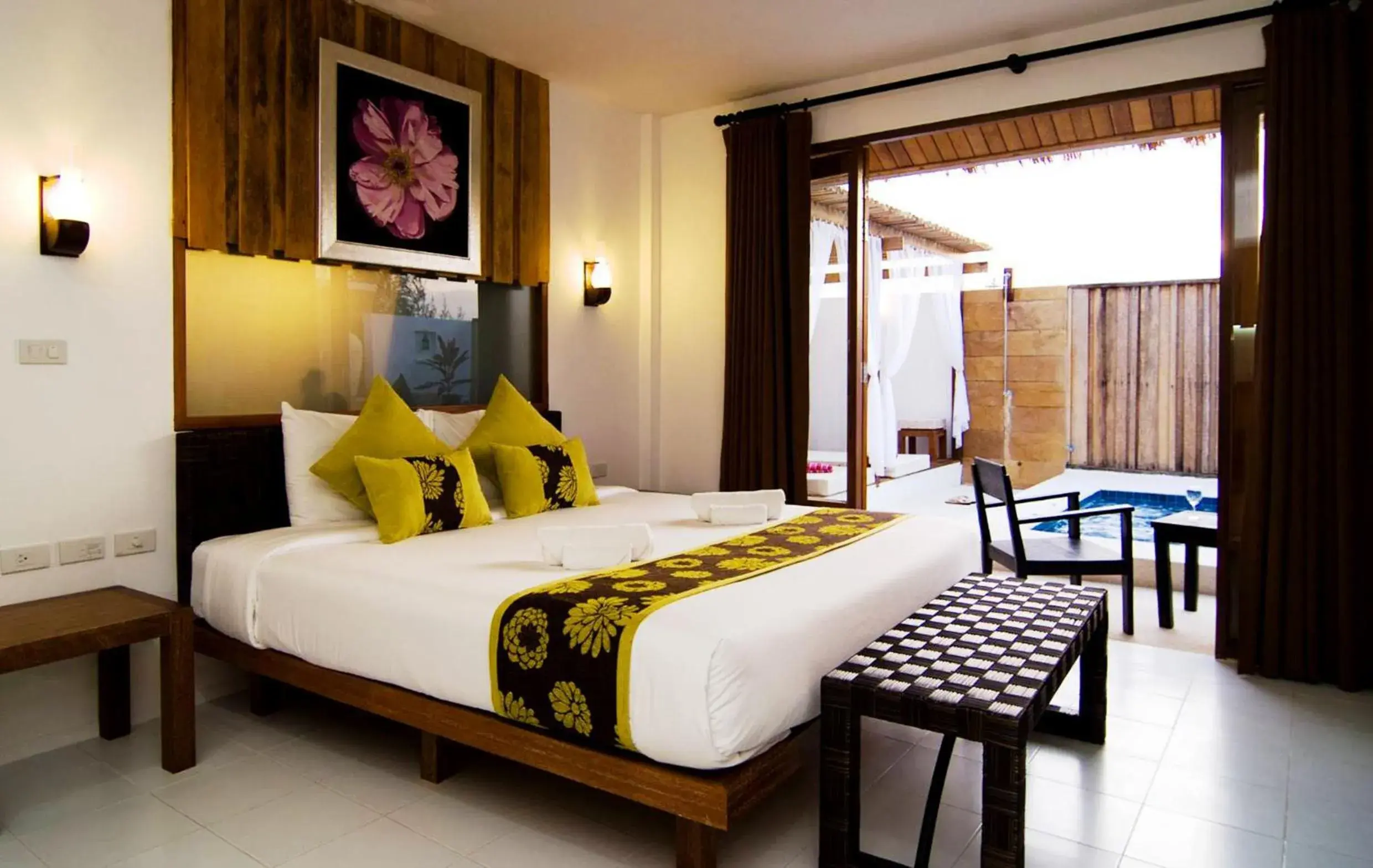 Bedroom in Lawana Escape Beach Resort