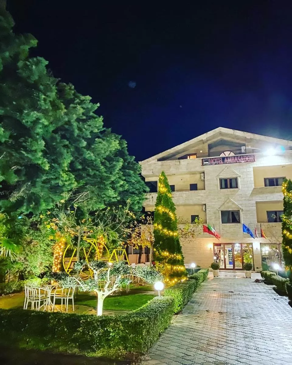 Hotel Ambasador Garden