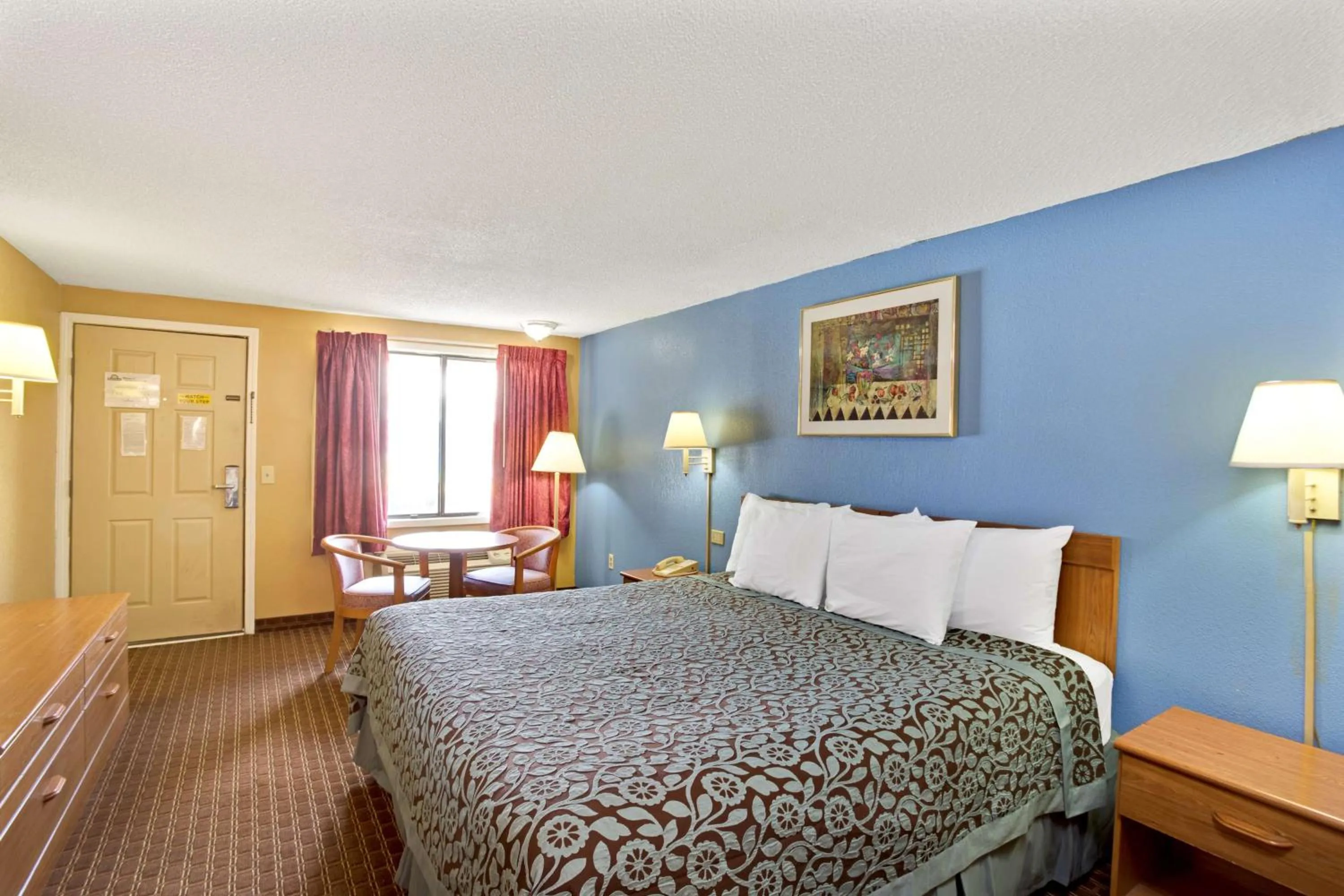 King Room - Disability Access/Non-Smoking in Days Inn by Wyndham Lawrenceville
