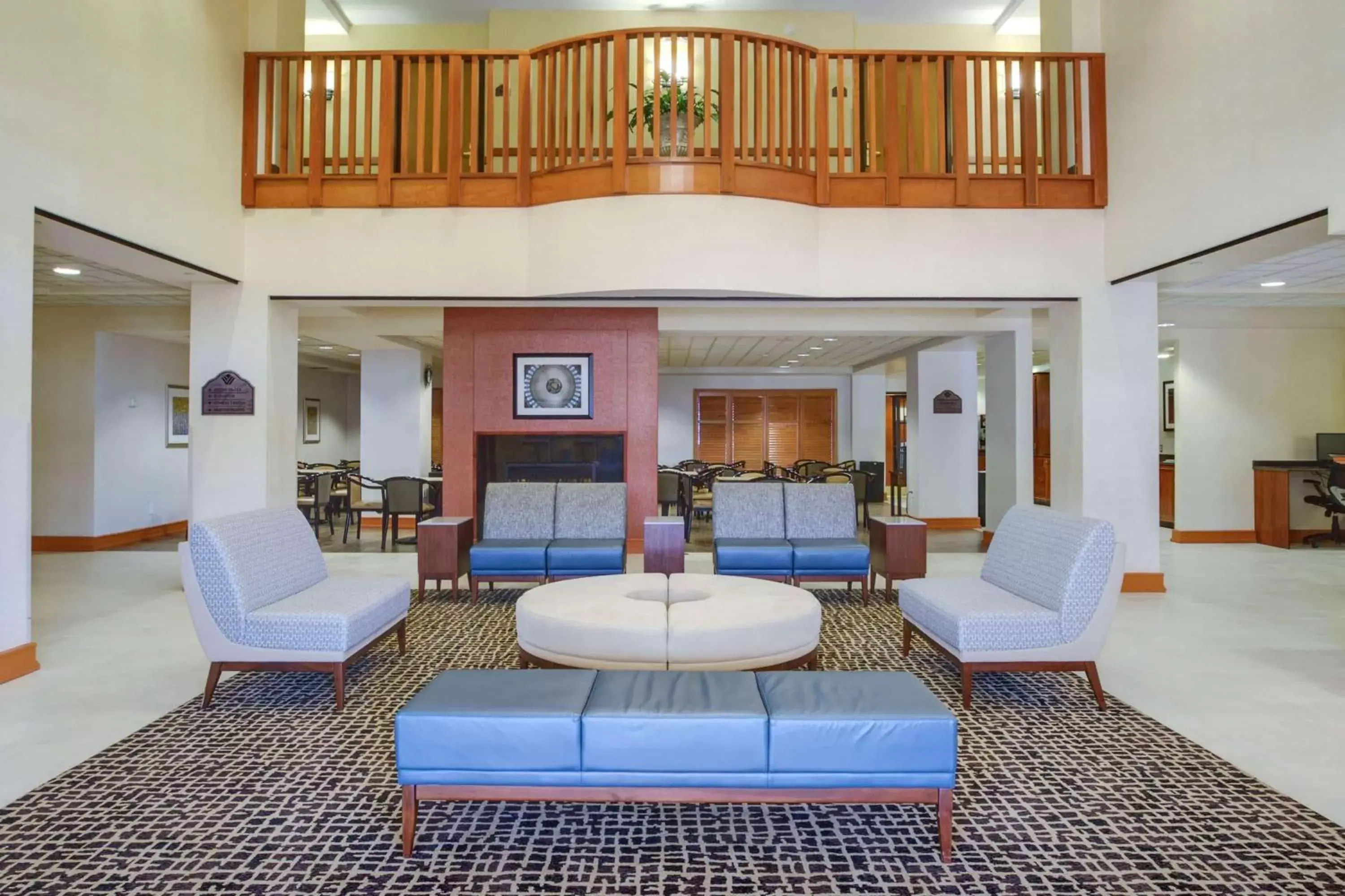 Lobby or reception in Wingate by Wyndham - Dulles International