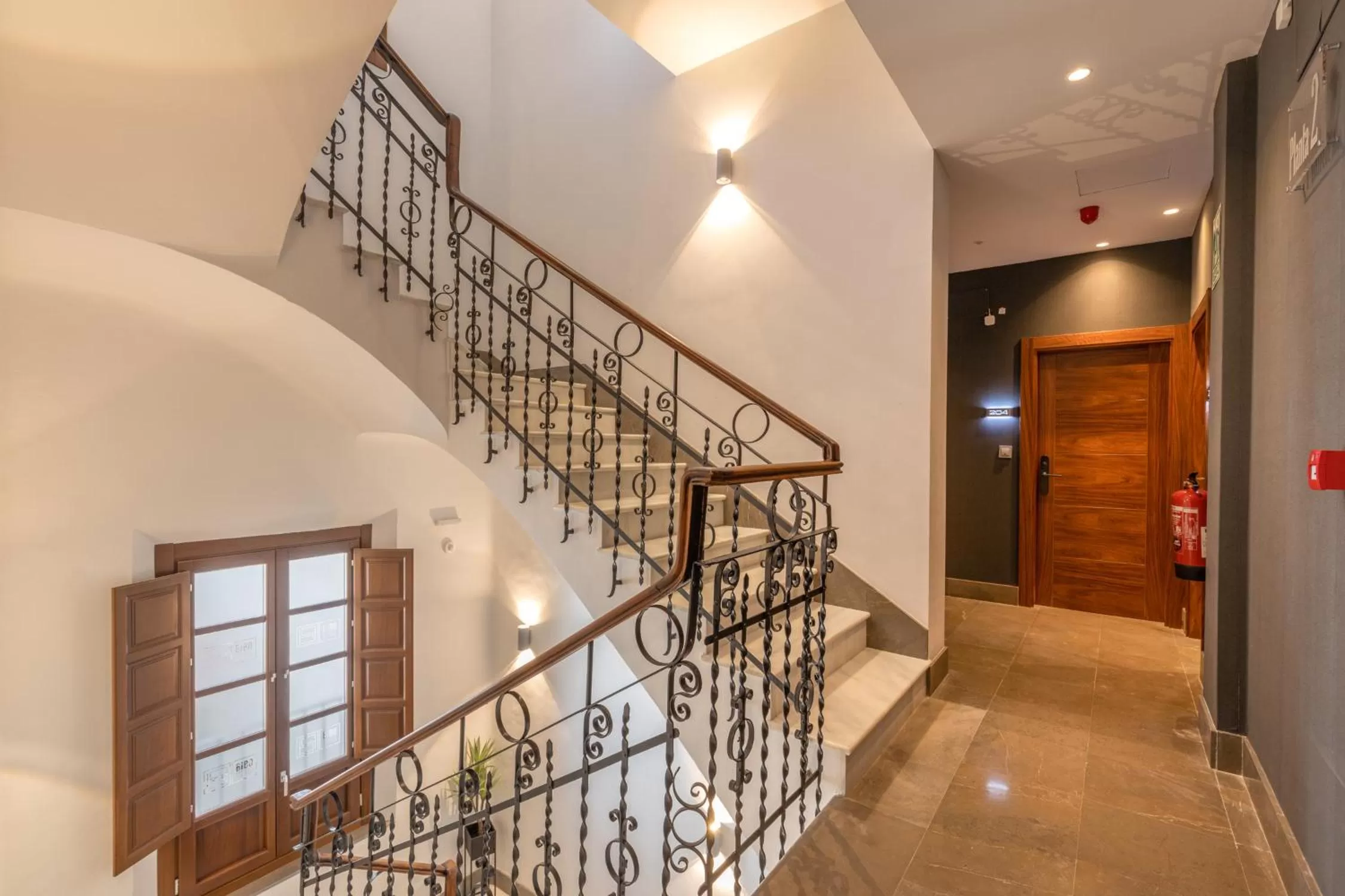 Lobby or reception in BiBo Suites San Agustín