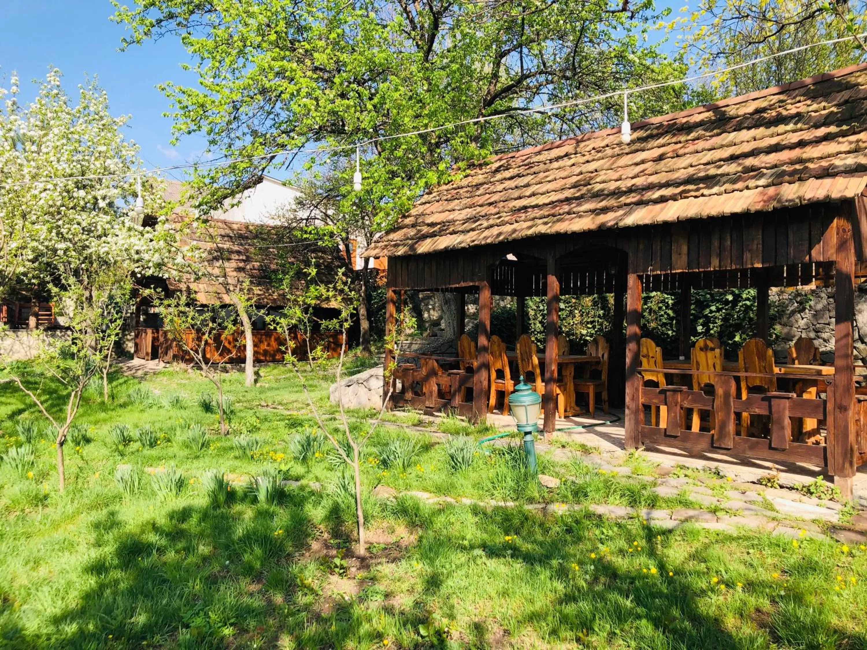 Patio in Dil Hill by Sam