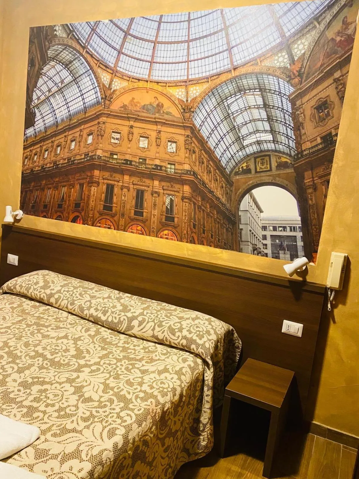 Bed in Albergo Corvetto Corso Lodi