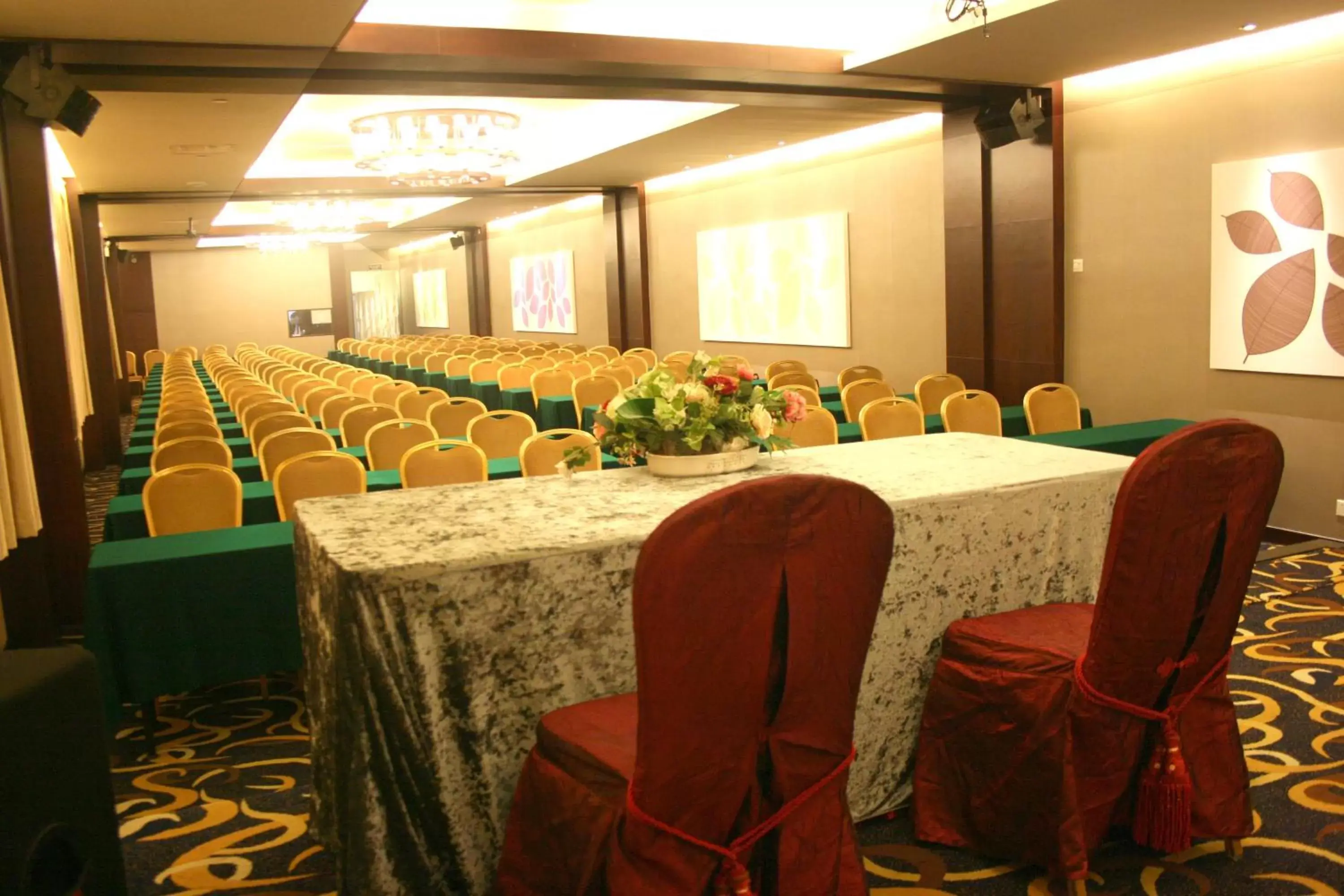 Business facilities in Shenzhen Lido Hotel