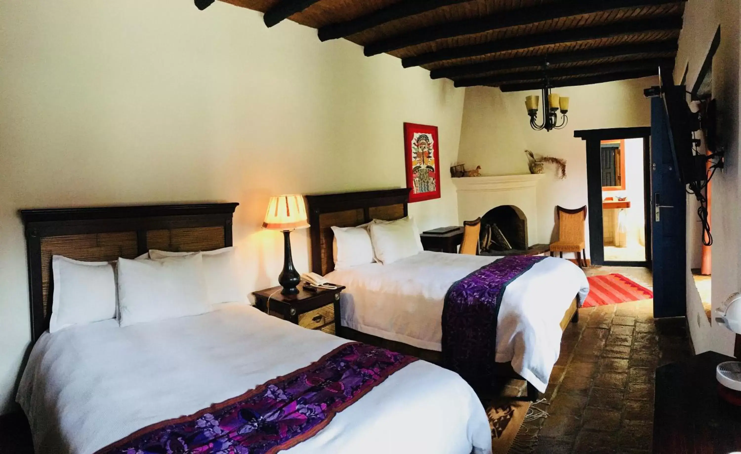 Photo of the whole room, Bed in Guayaba Inn Boutique Hotel