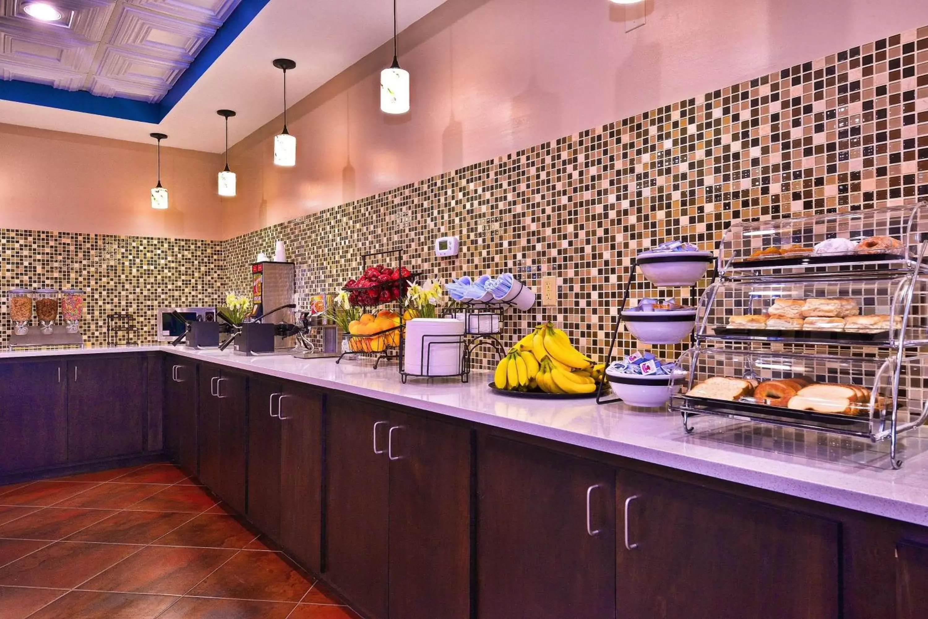 Restaurant/places to eat in Best Western Plus Savannah Airport Inn and Suites