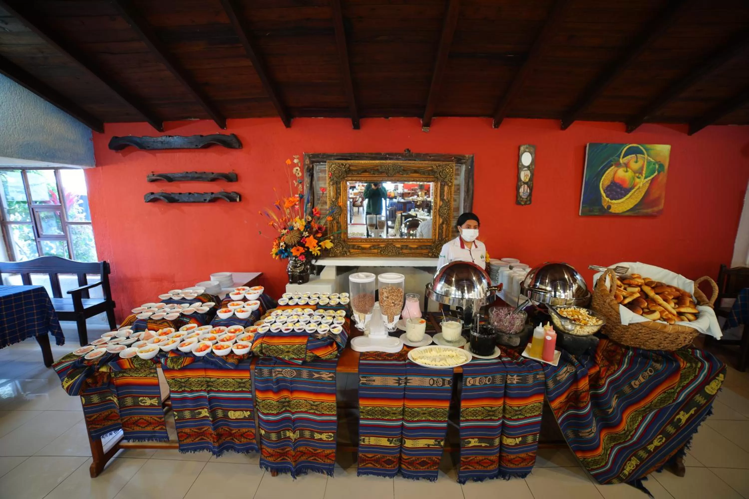 Restaurant/places to eat in Hosteria Casa Giralda