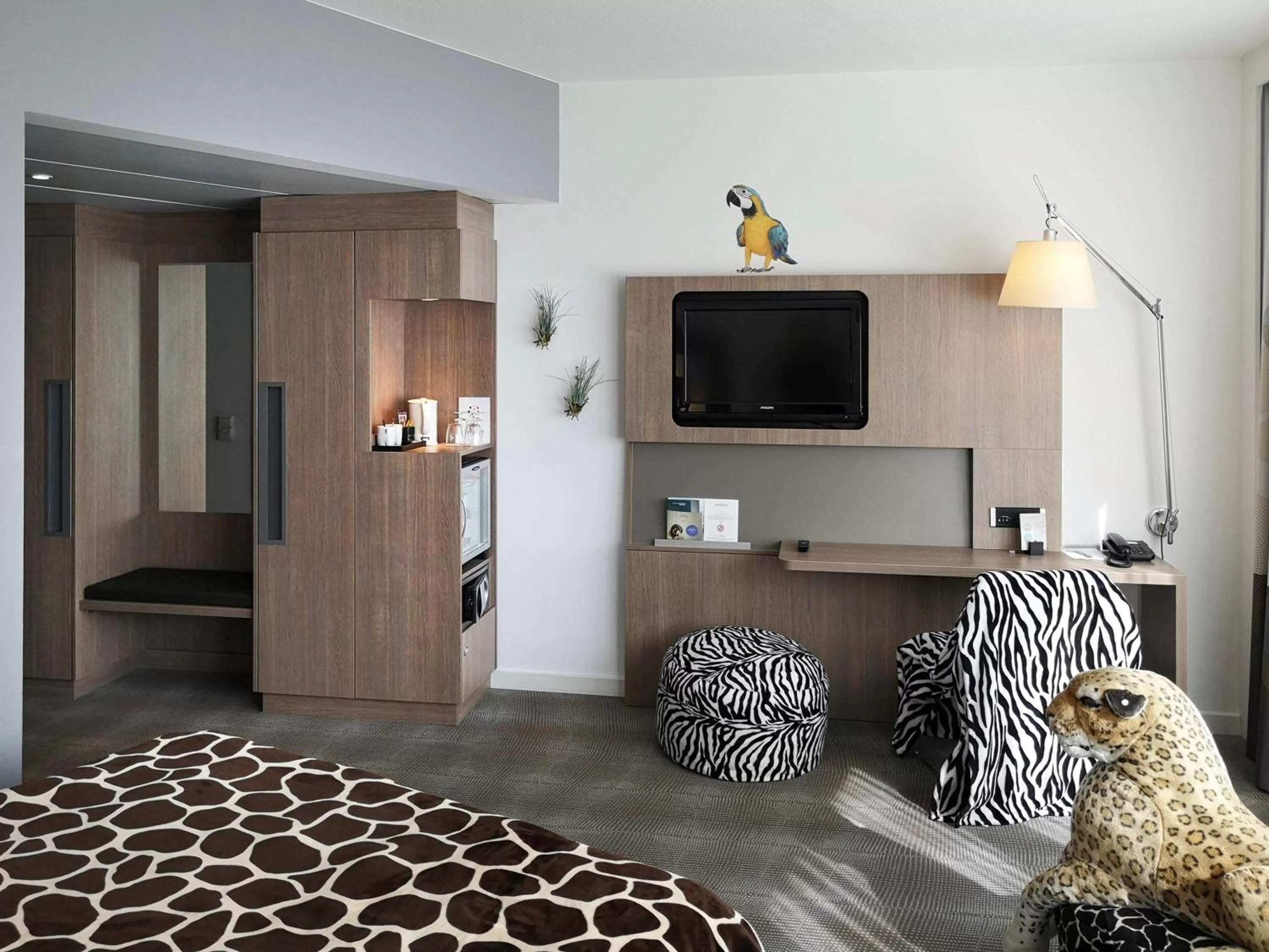 Photo of the whole room, Bed in Novotel Hannover