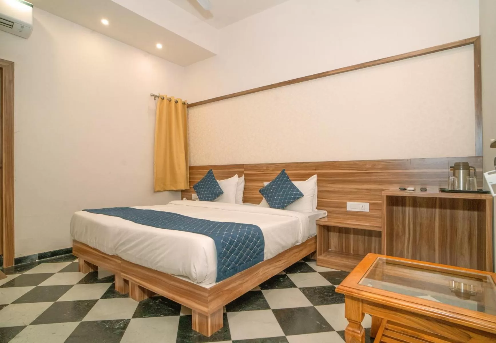 Bed in Ostel By Orion Hotels -Udaipur