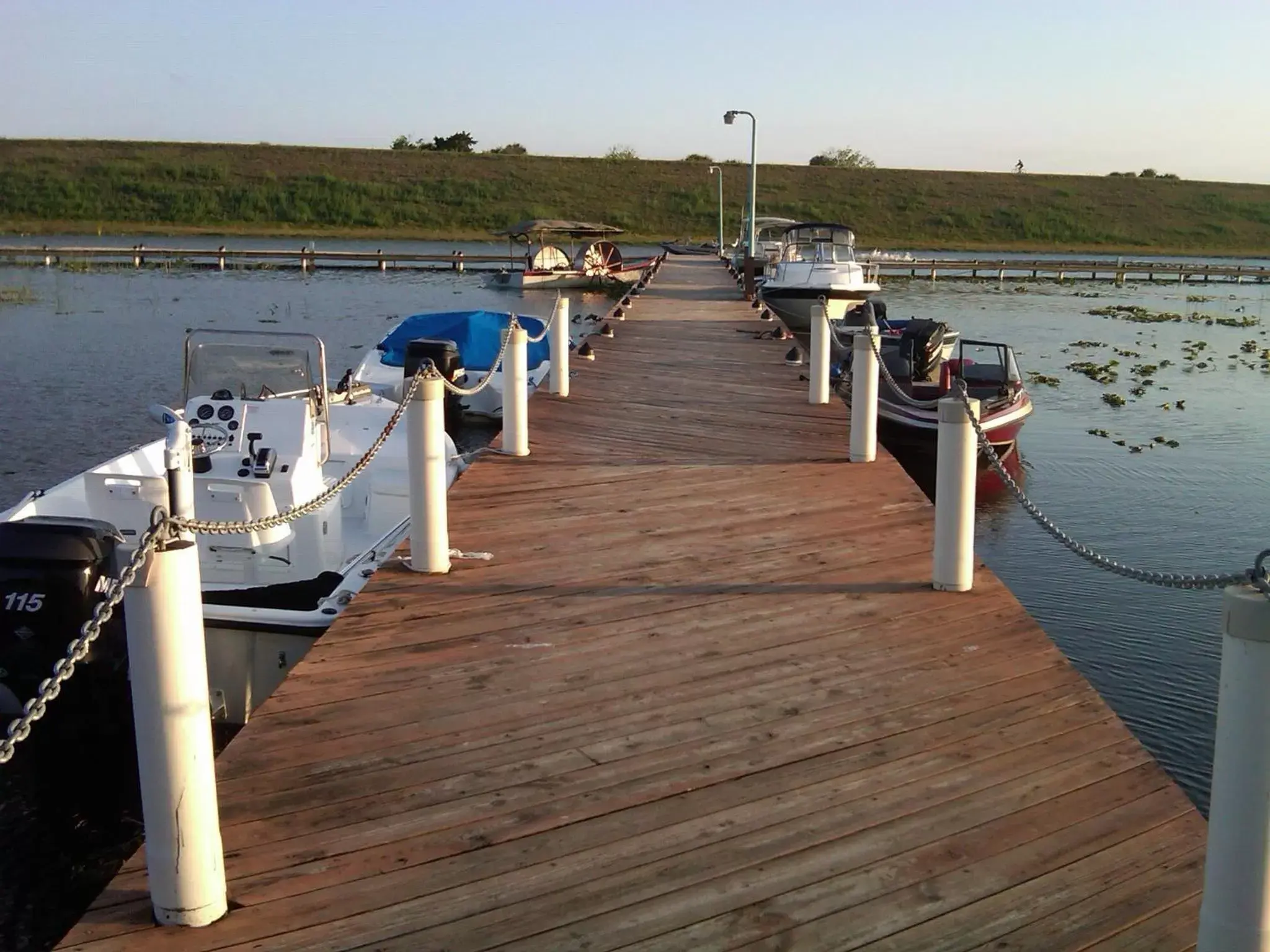 Fishing in Days Inn & Suites by Wyndham Lake Okeechobee