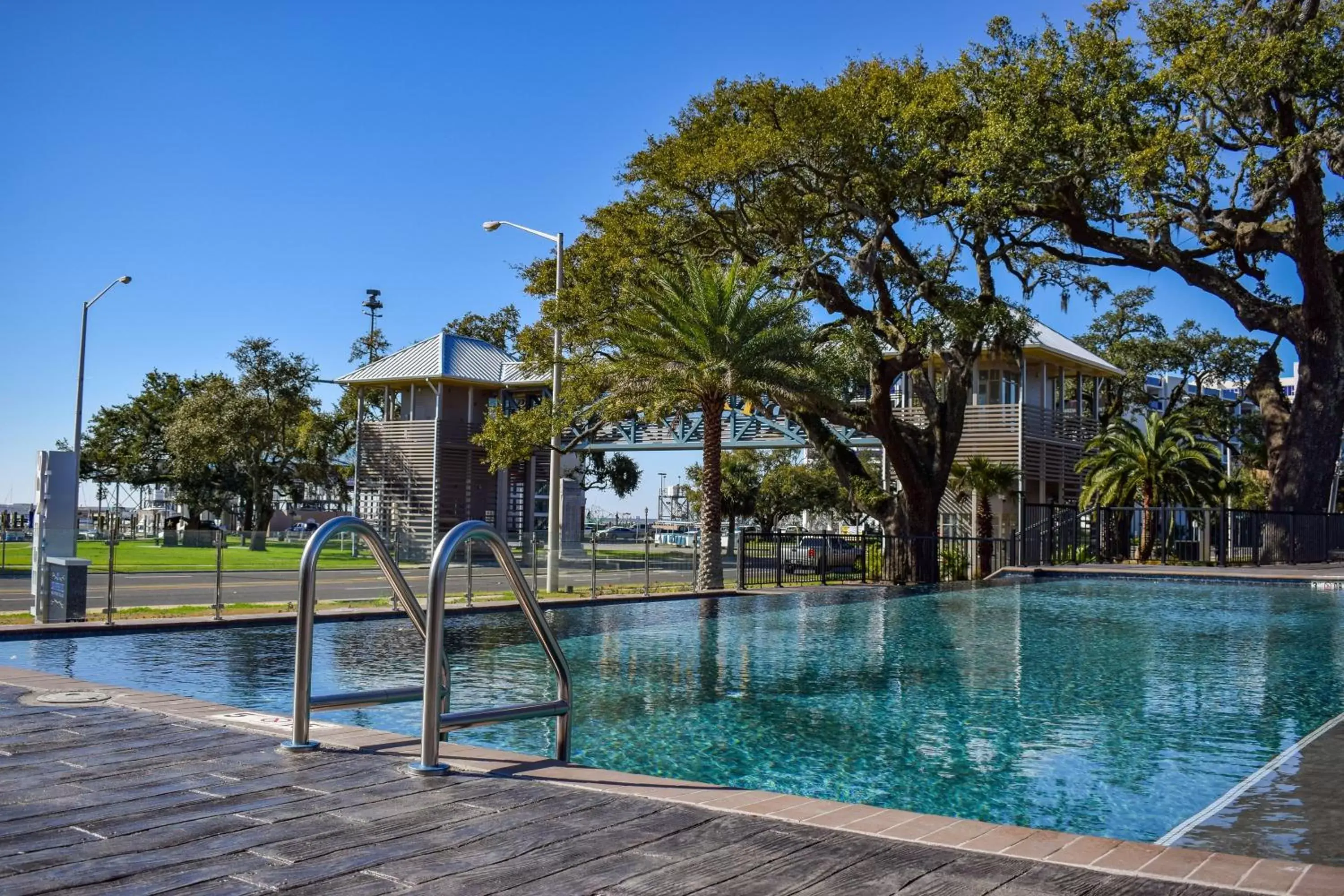 Swimming Pool in Hotel Legends