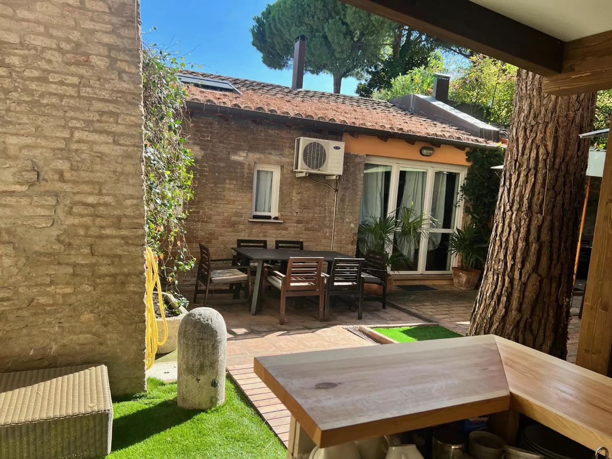 Garden in A Casa Di Paola Suite