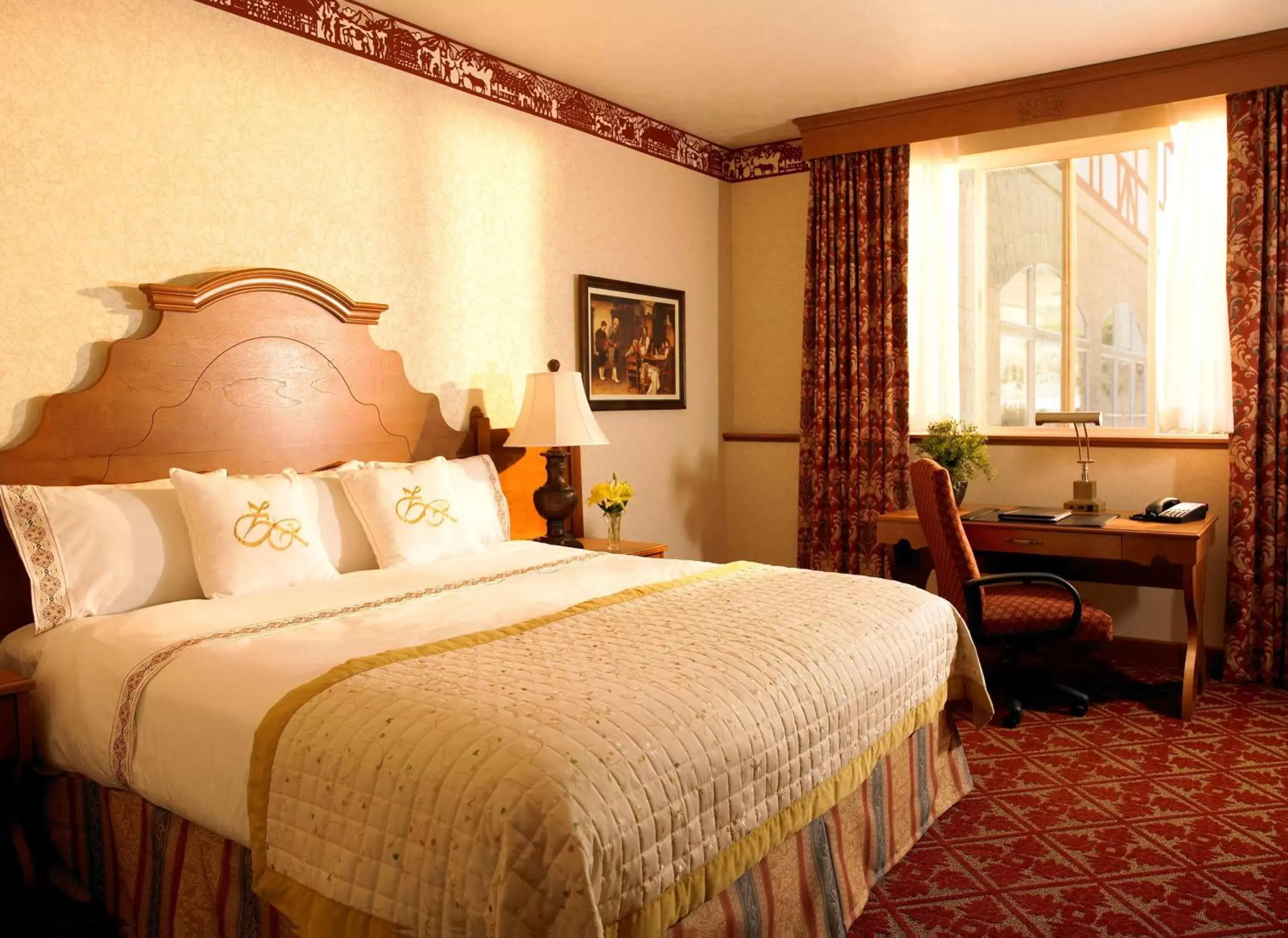 Photo of the whole room, Bed in Zermatt Utah Resort & Spa Trademark Collection by Wyndham