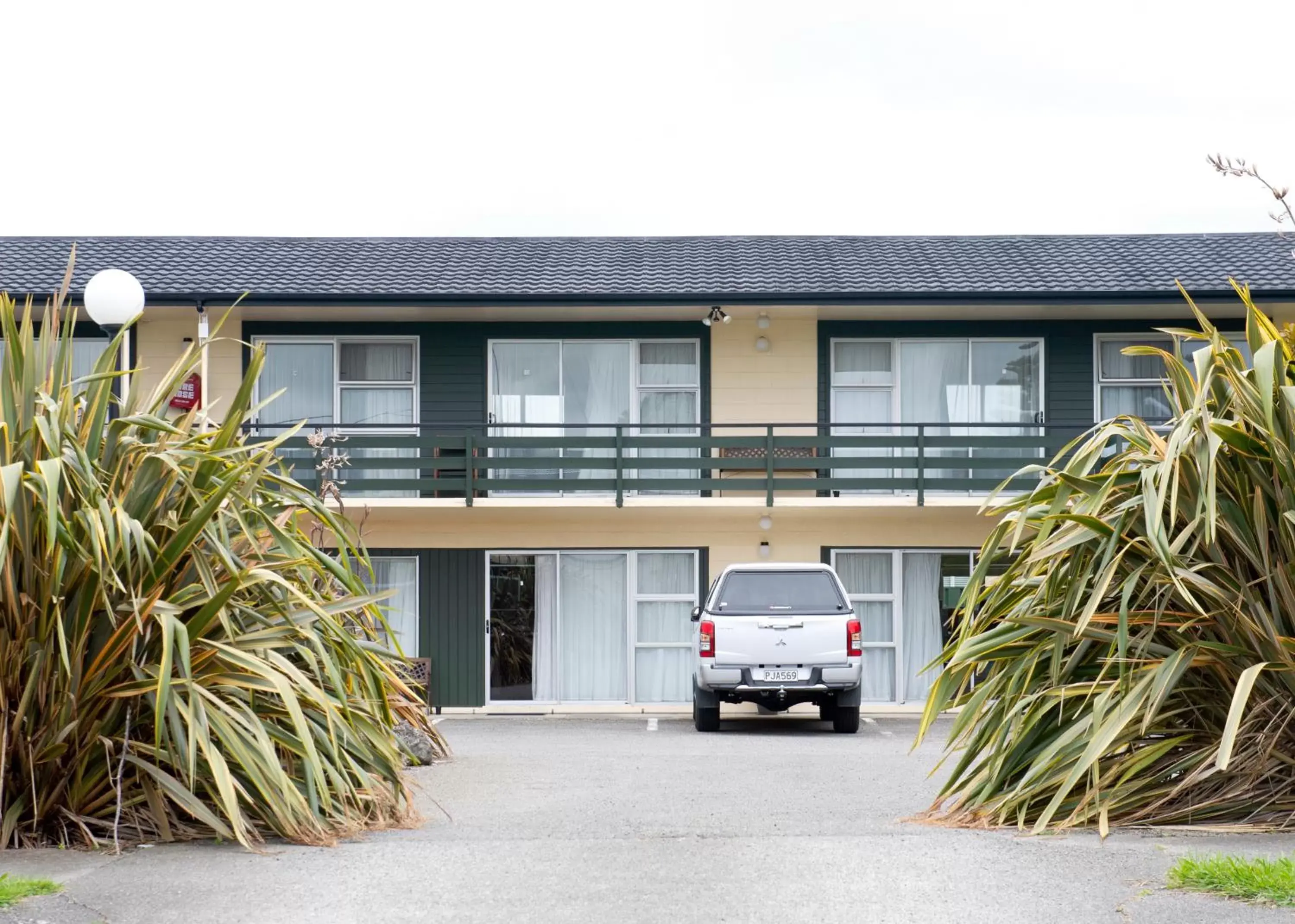 Property Building in Kapiti Gateway Motel