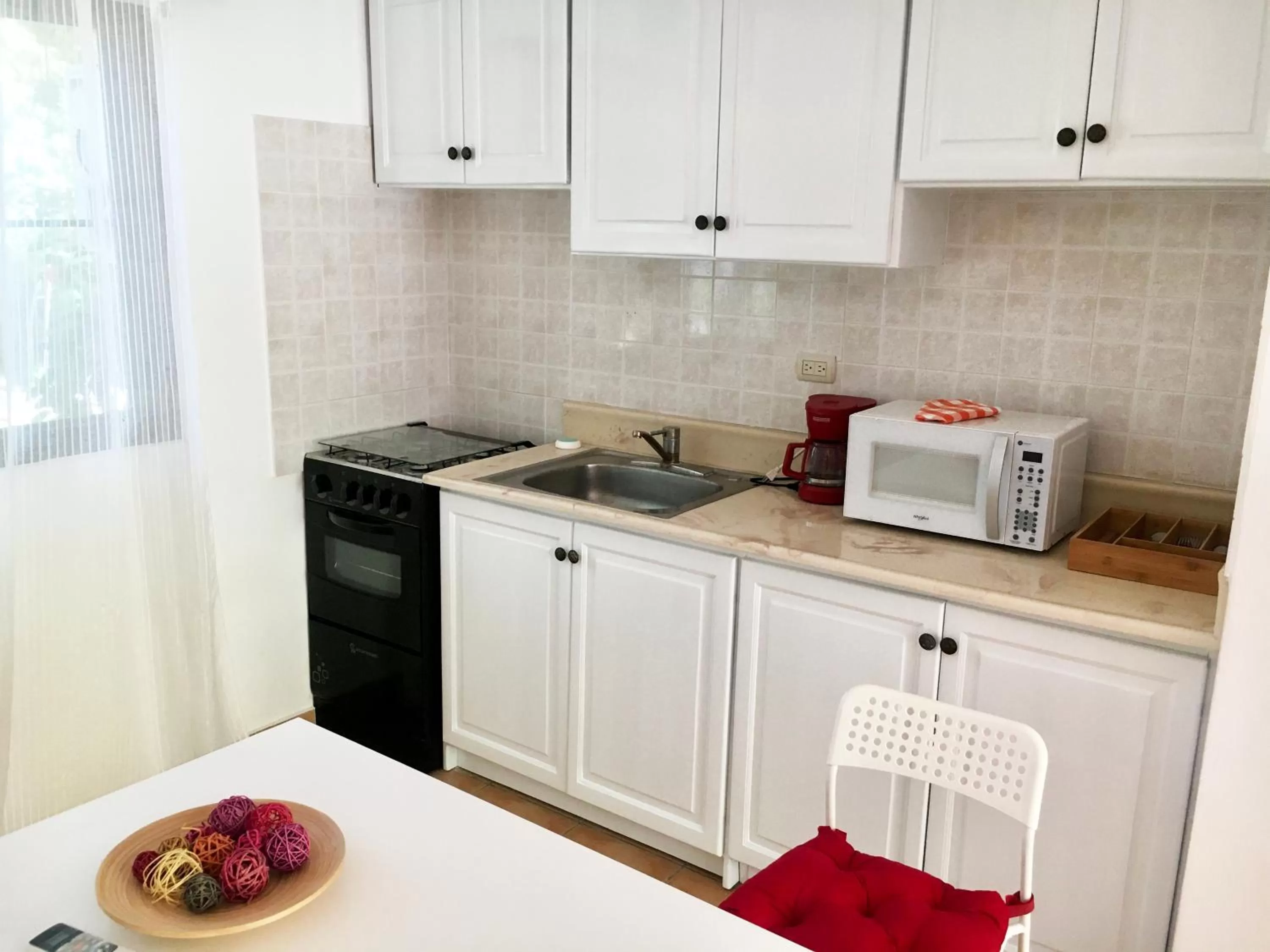 Kitchen or kitchenette in Coral Blanco Hotel
