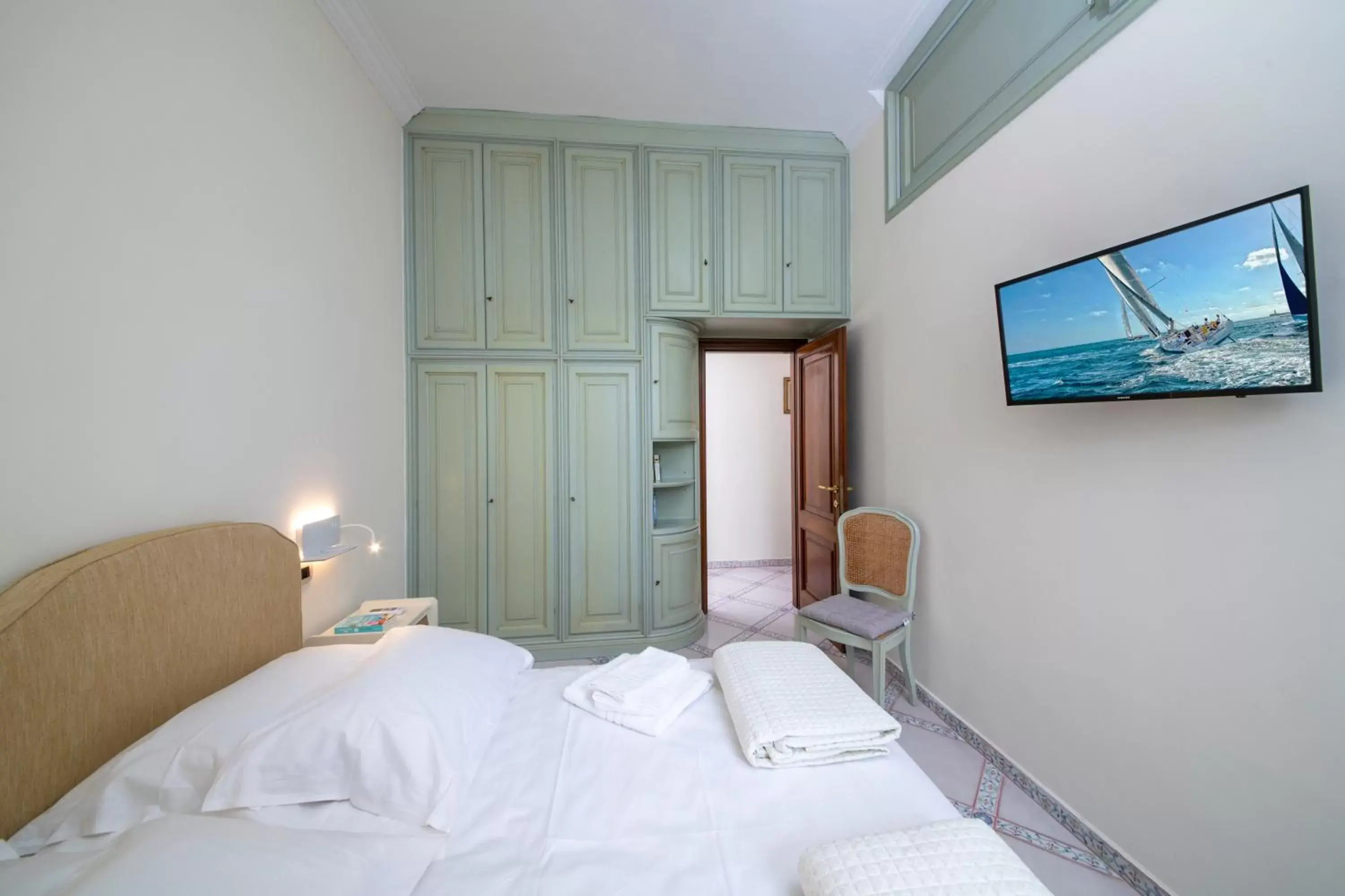 Bed in B&B Marcantonio - Ischia Ponte